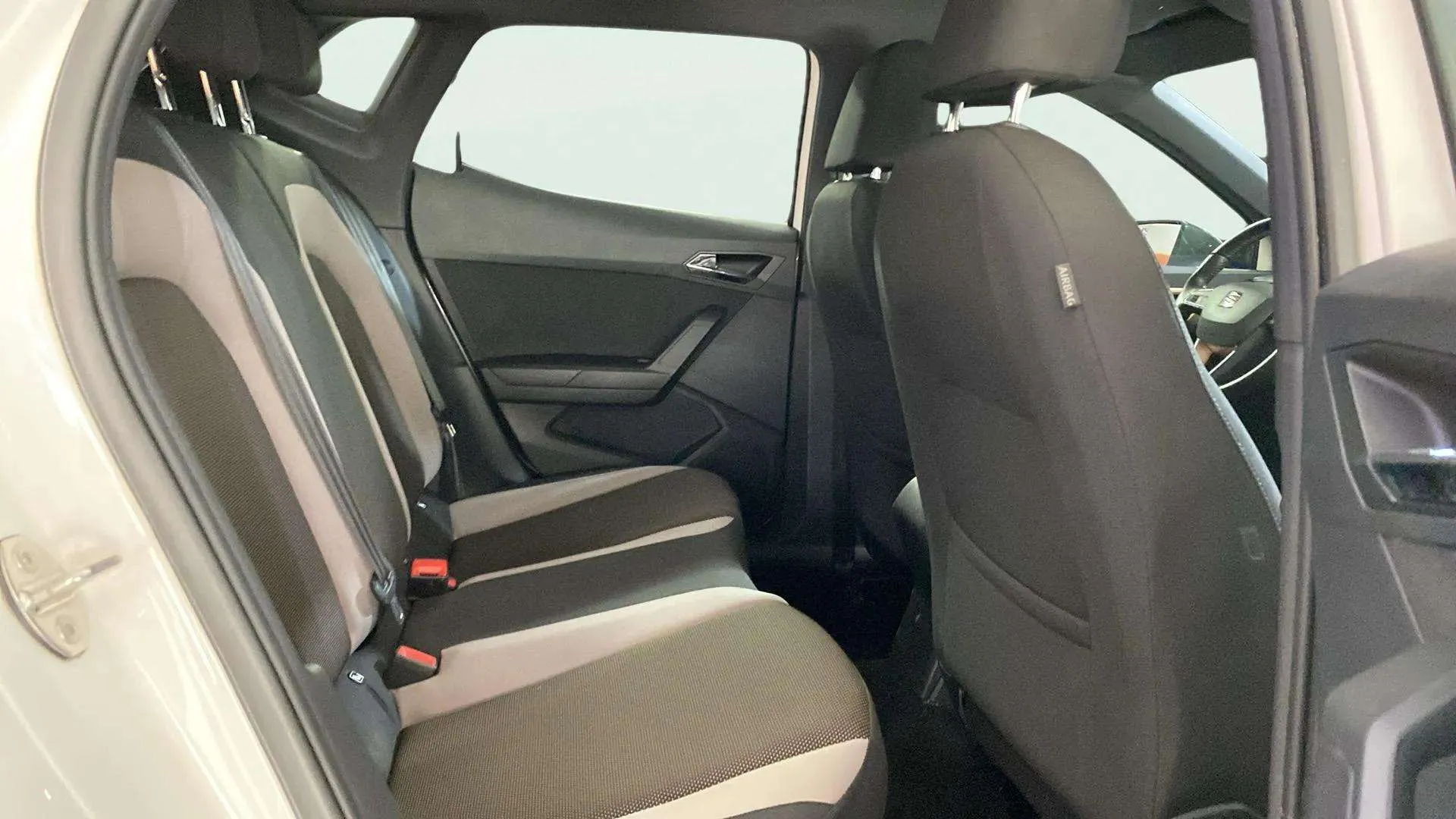 SEAT Ibiza 1.0 EcoTSI DSG Xcellence - foto 10
