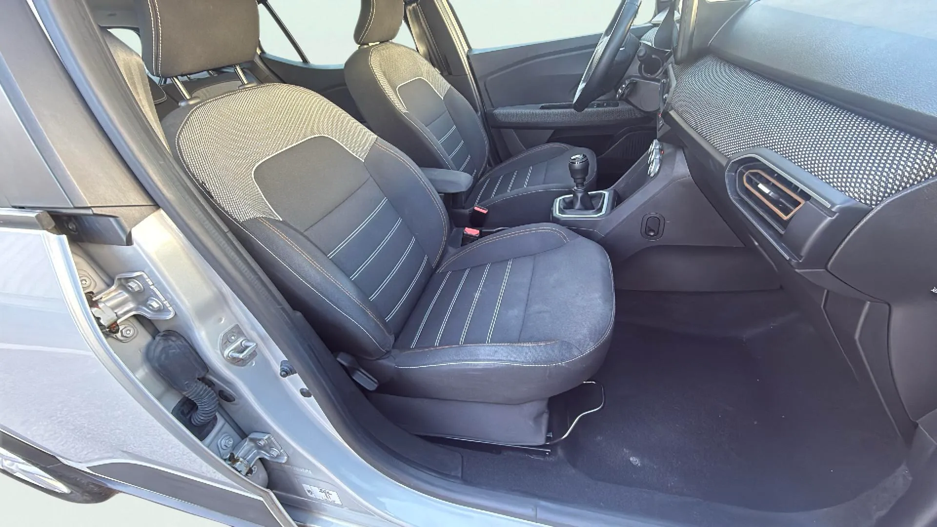 Dacia Sandero Stepway Expression TCe - foto 25