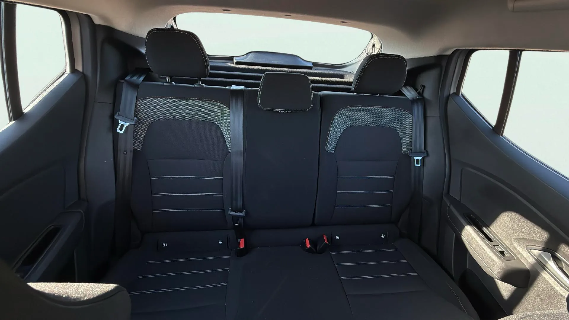 Dacia Sandero Stepway Expression TCe - foto 15