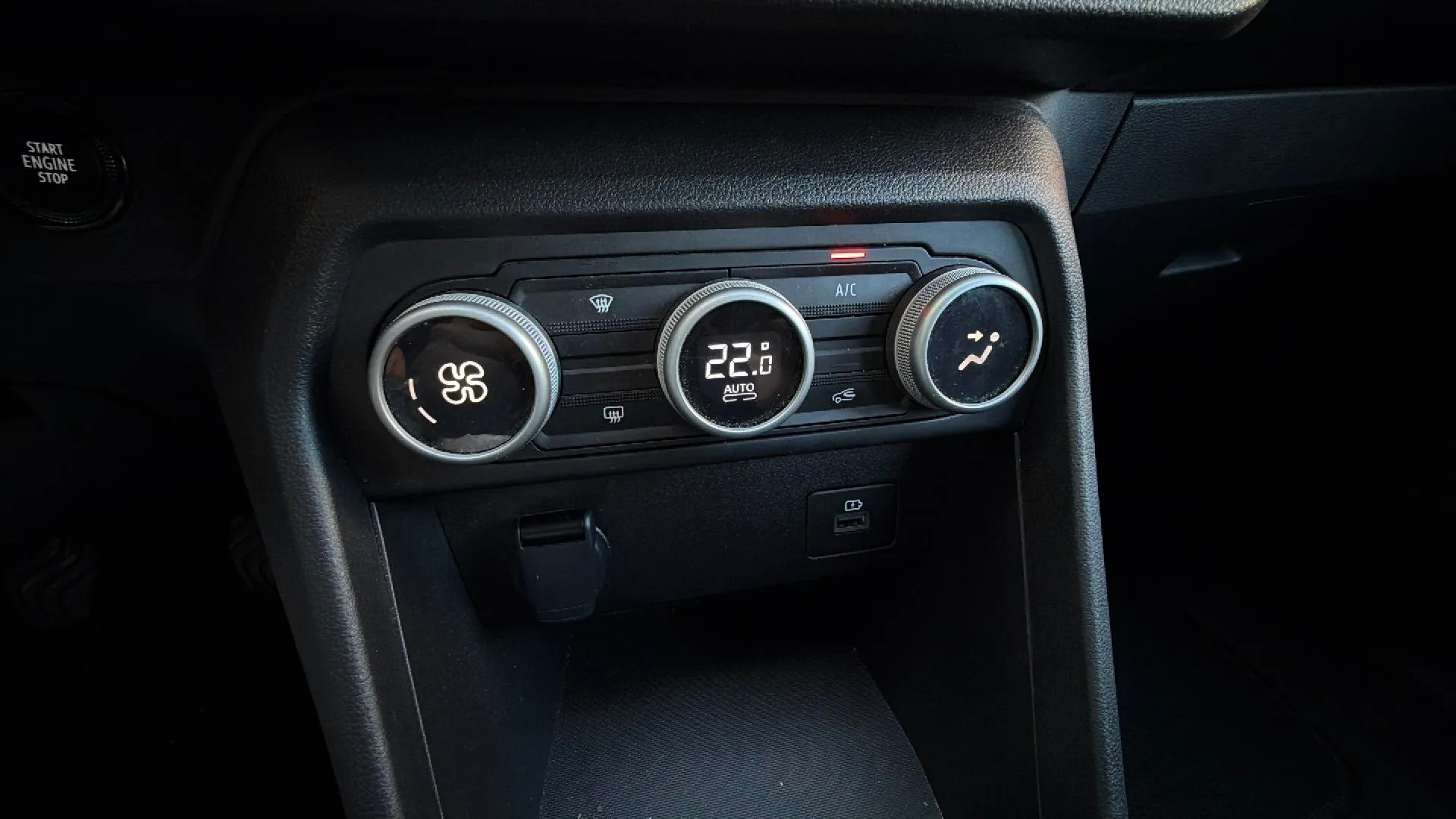 Dacia Sandero Stepway Expression TCe - foto 18