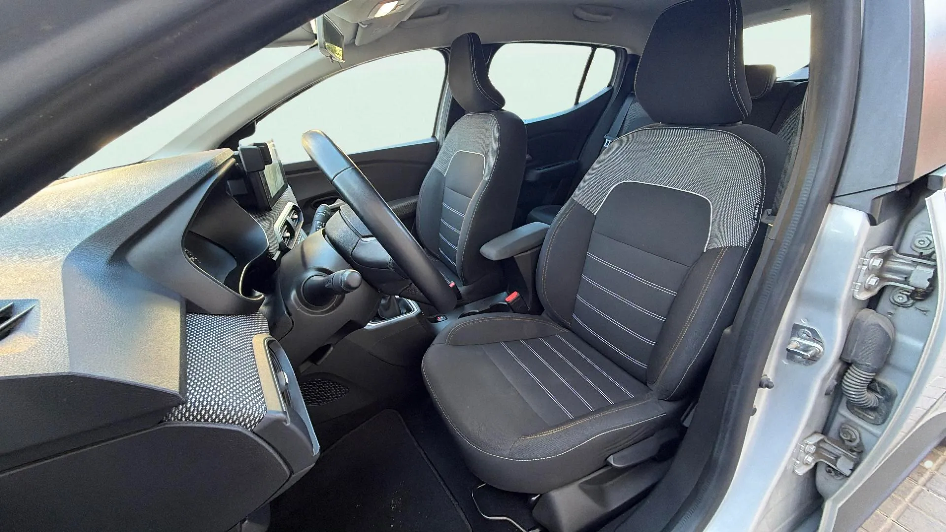 Dacia Sandero Stepway Expression TCe - foto 12