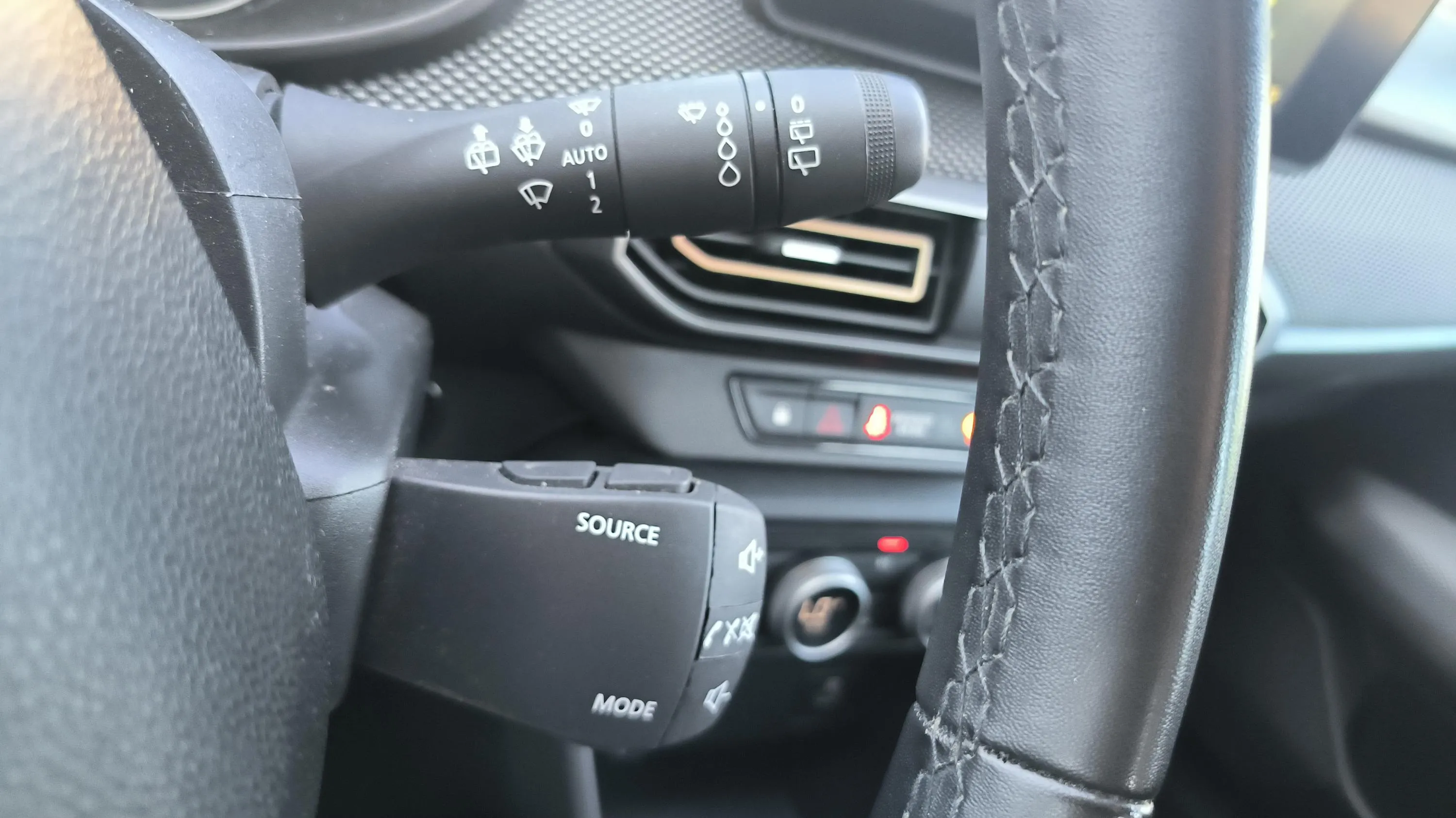 Dacia Sandero Stepway Expression TCe - foto 17