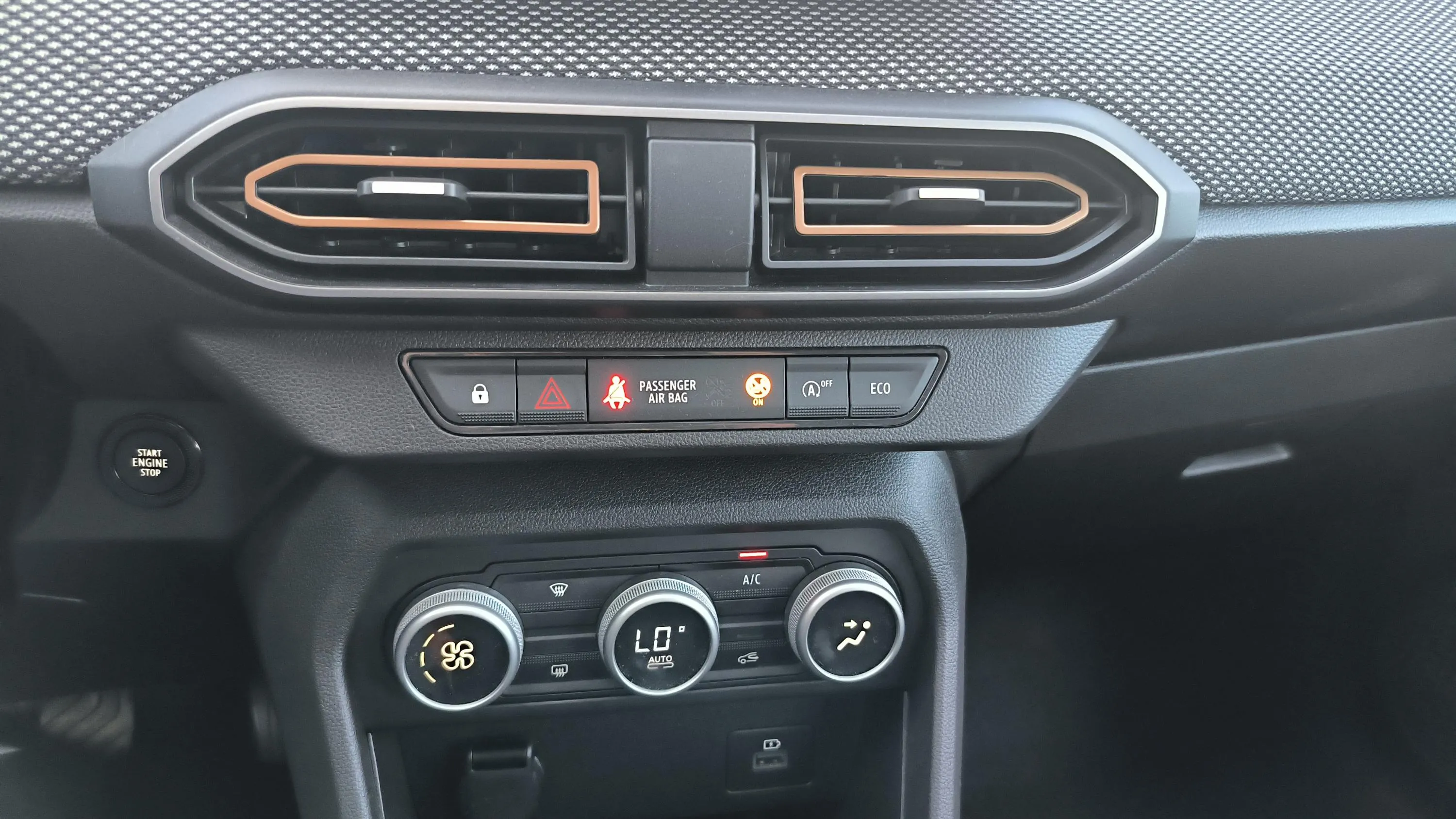 Dacia Sandero Stepway Expression TCe - foto 23