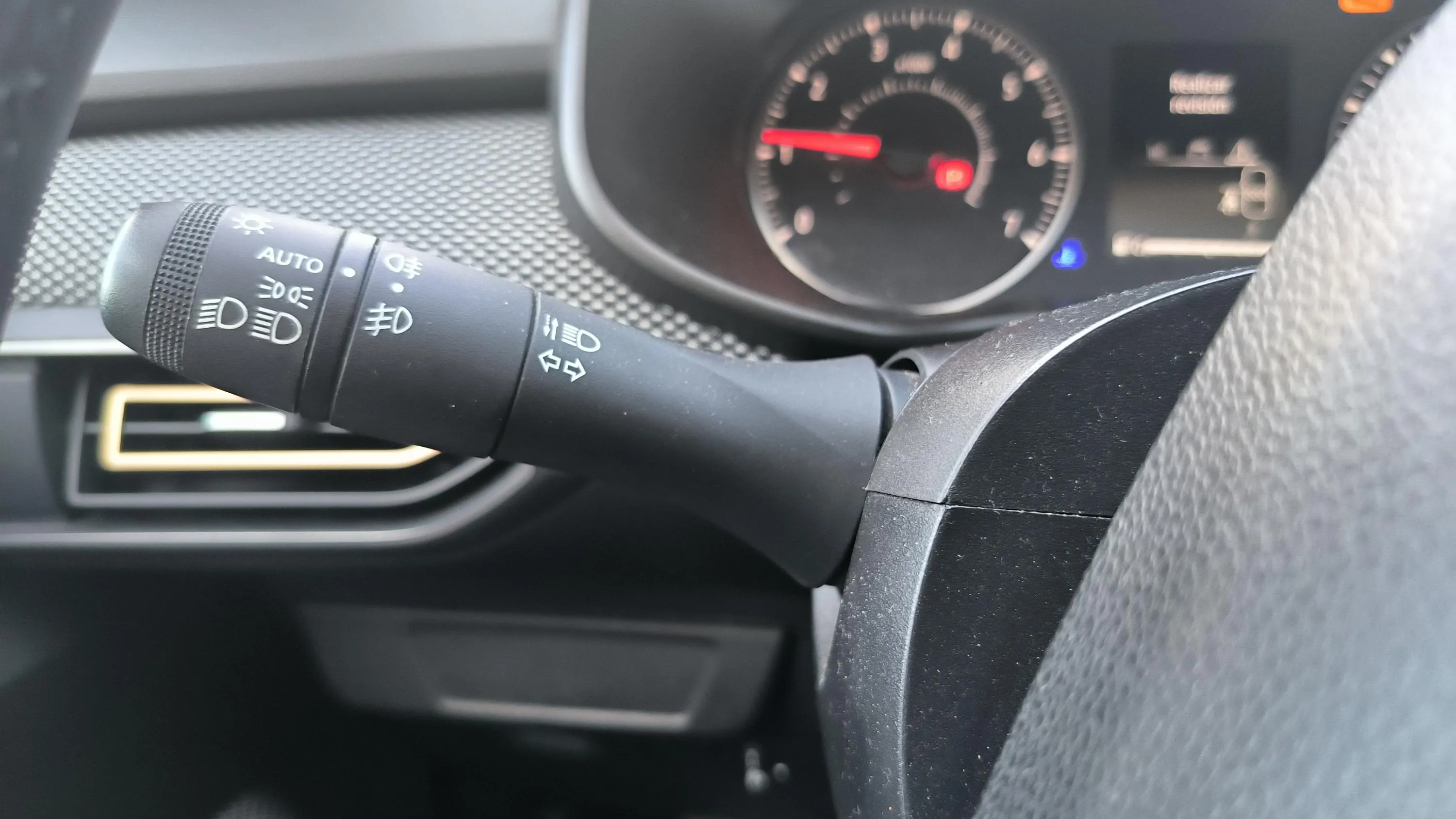 Dacia Sandero Stepway Expression TCe - foto 16