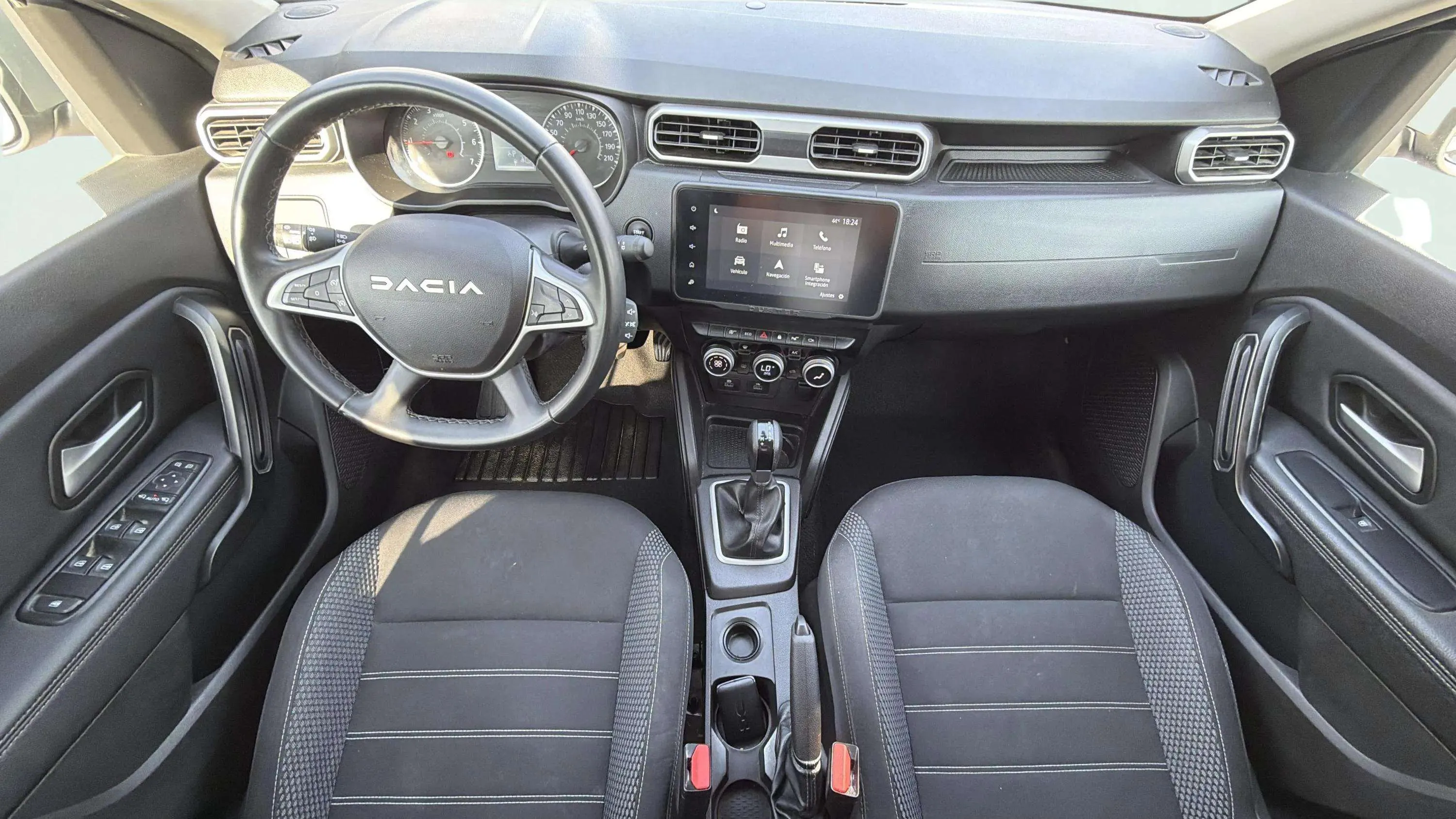 Dacia Duster Journey Go TCe 4x2 EDC - foto 10