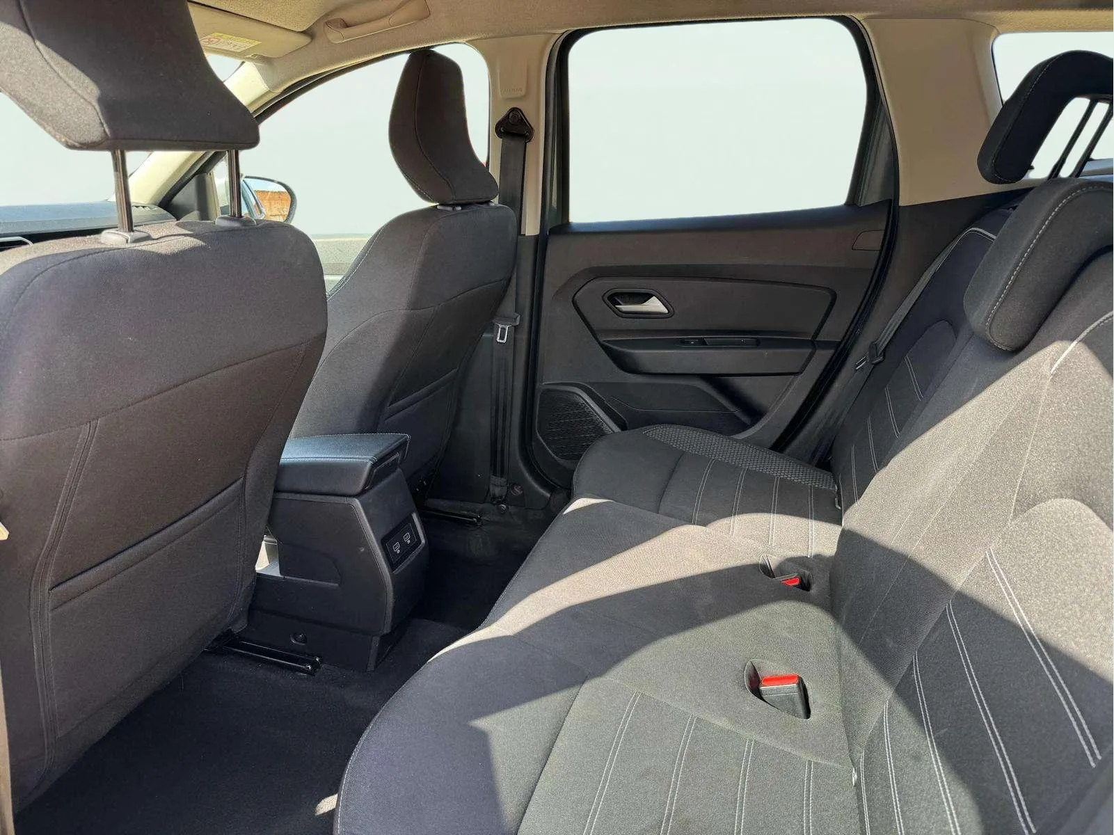 Dacia Duster Journey Go TCe 4x2 EDC - foto 13