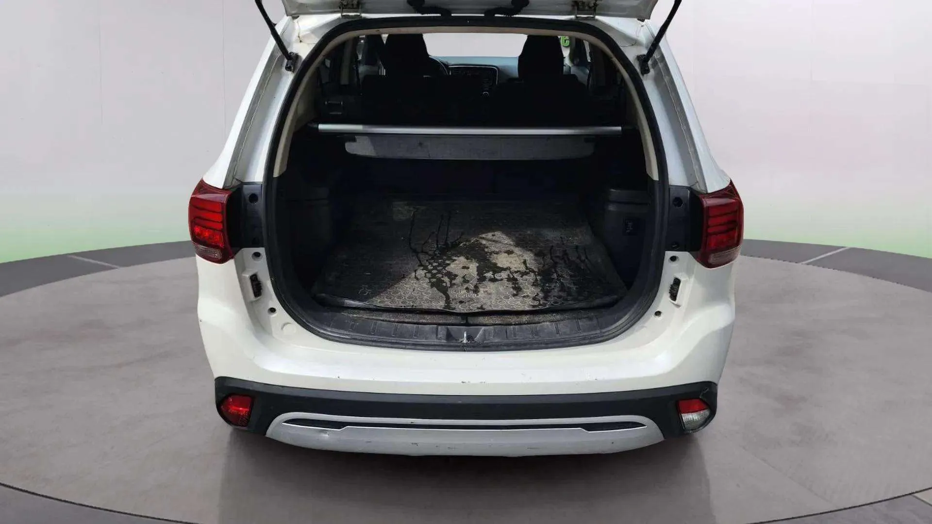 Mitsubishi Outlander 200 MPI Motion CVT 2WD 5 plazas - foto 9