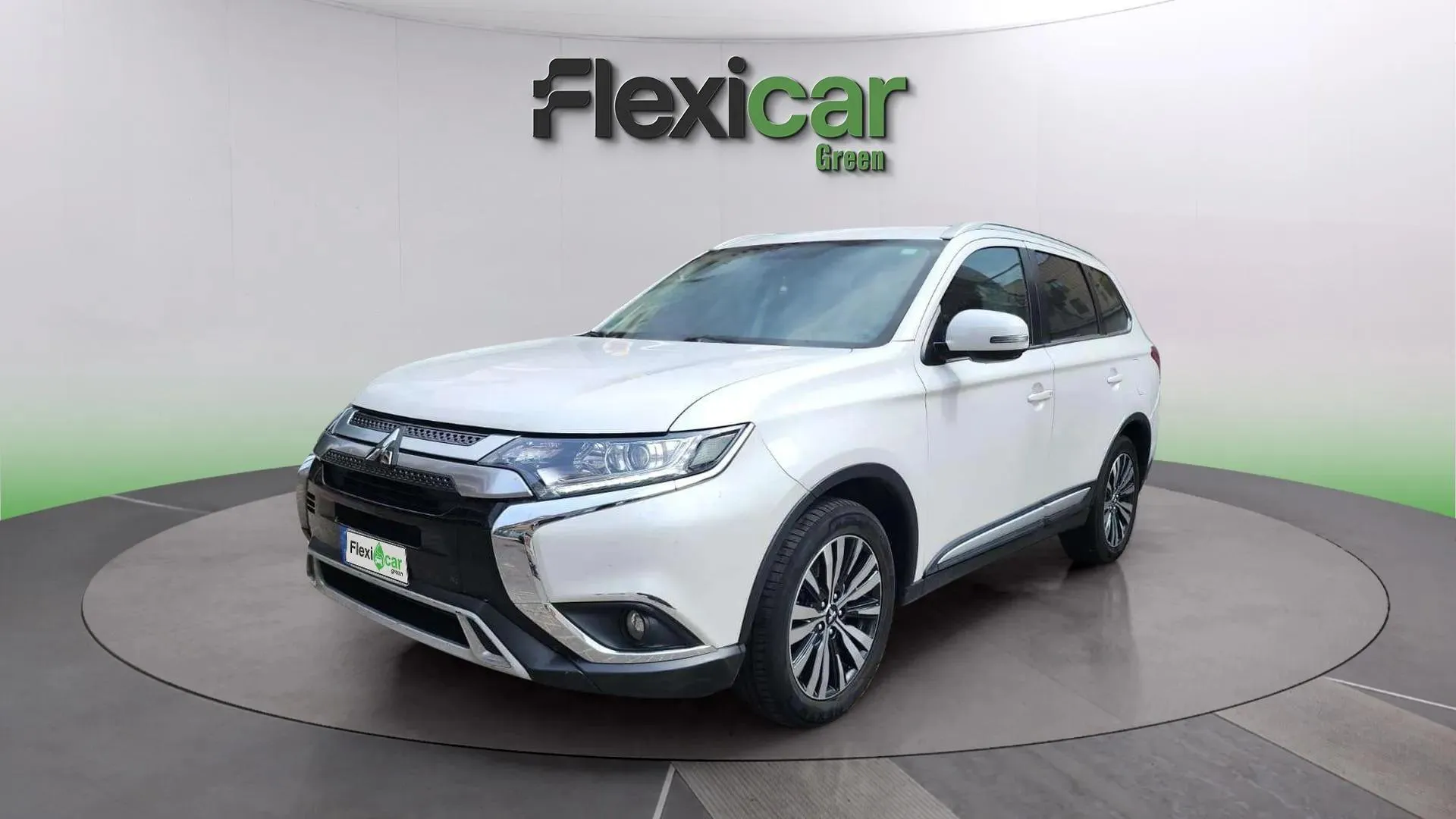Mitsubishi Outlander 200 MPI Motion CVT 2WD 5 plazas - foto 3