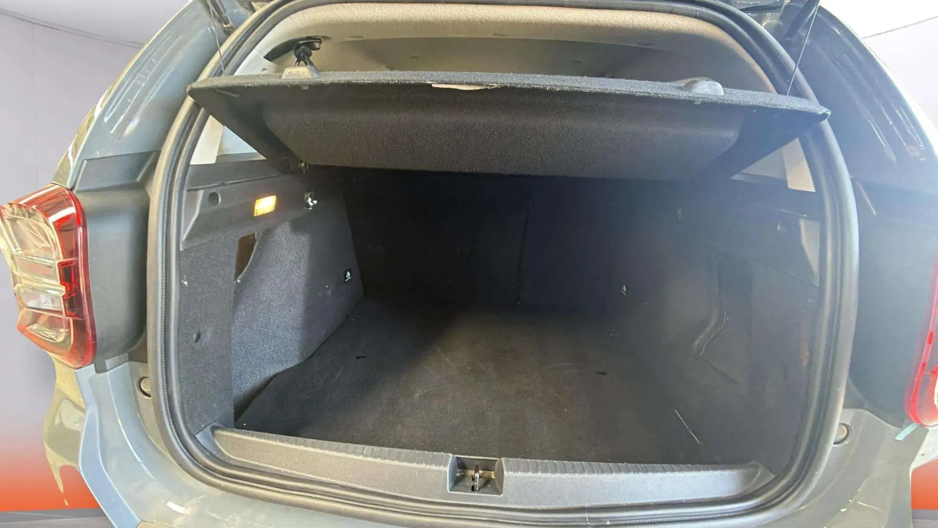 Dacia Duster Journey Go TCe 4x2 EDC - foto 15