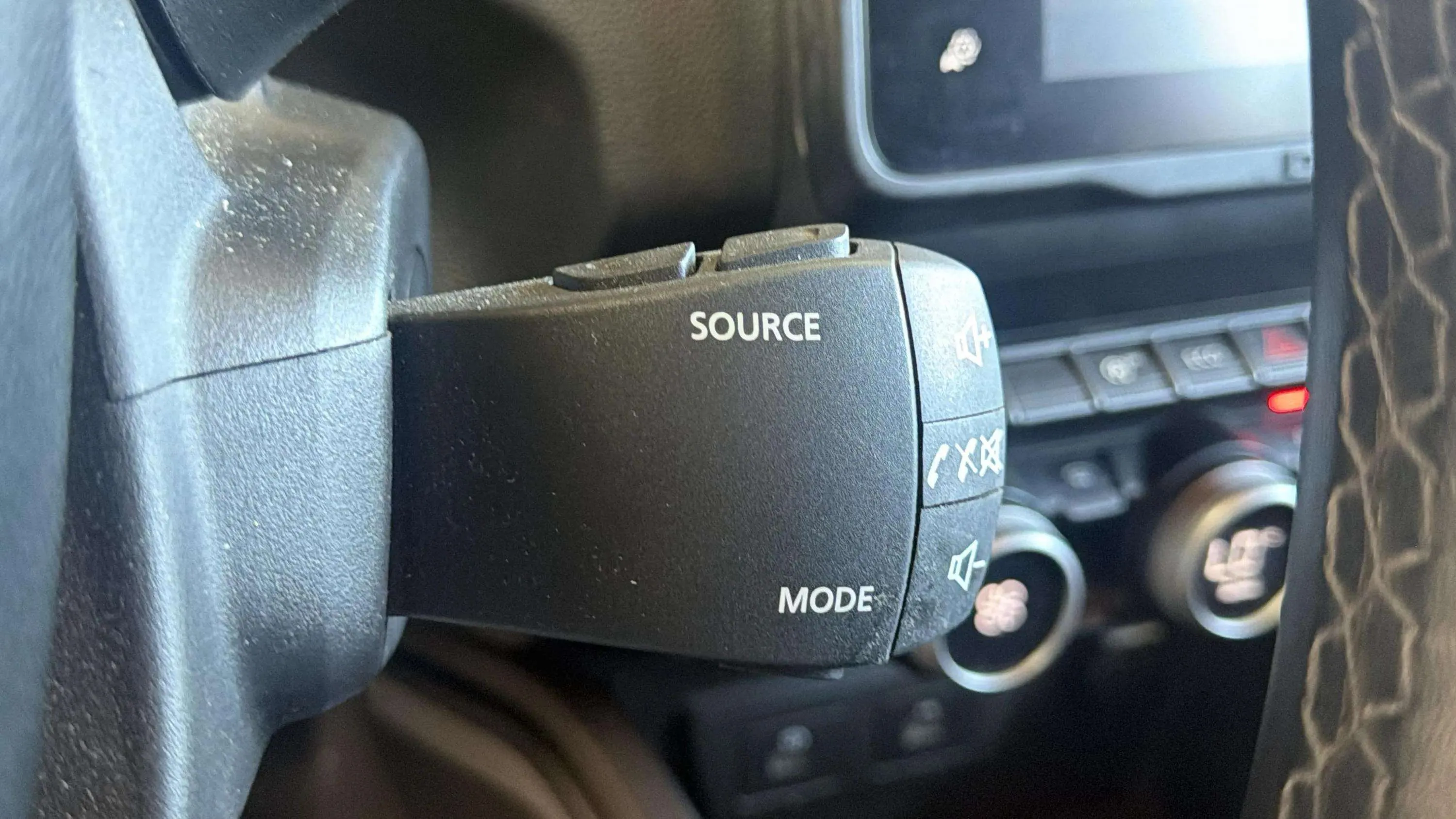 Dacia Duster Journey Go TCe 4x2 EDC - foto 24