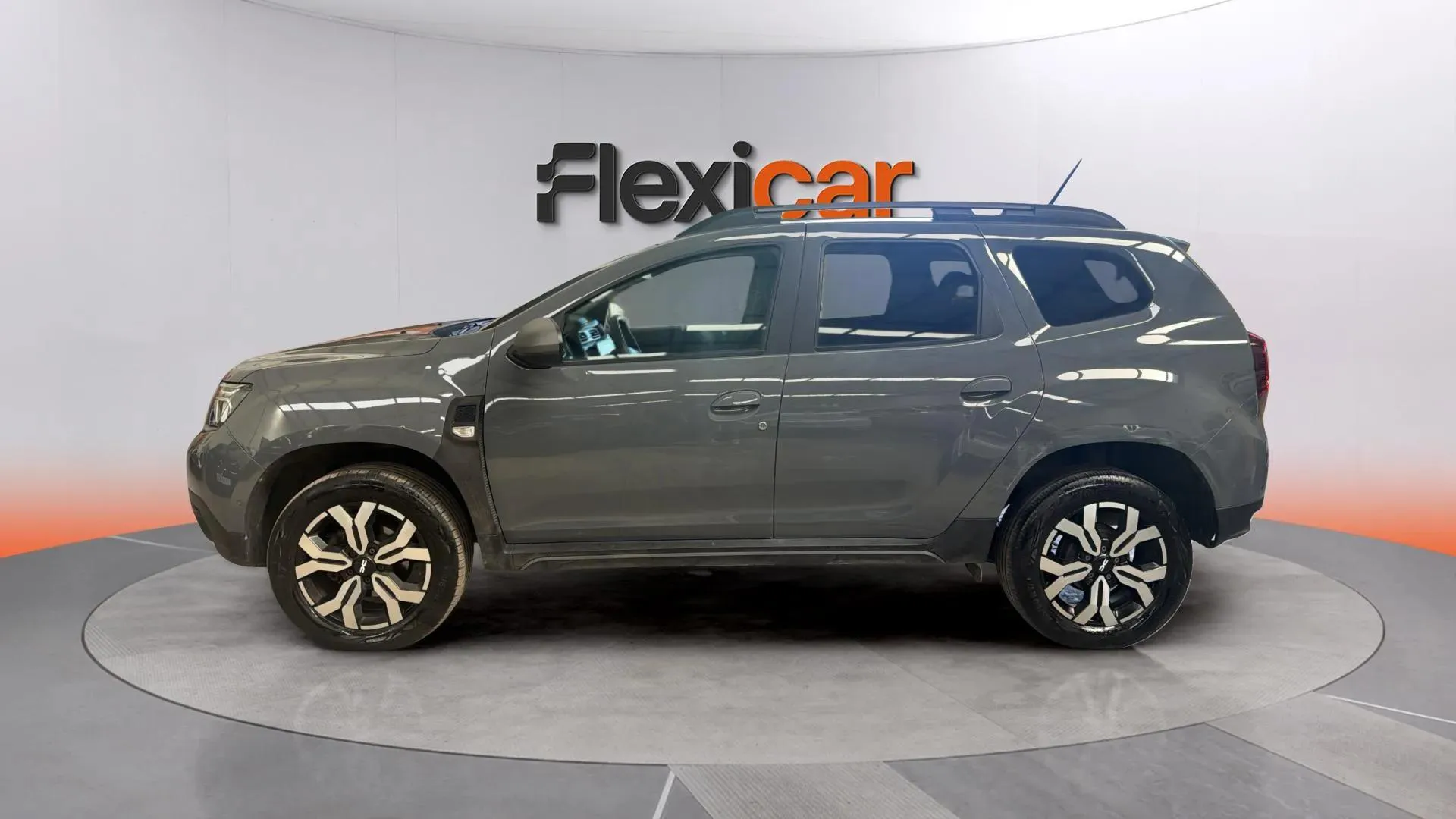 Dacia Duster Journey Go TCe 4x2 EDC - foto 6