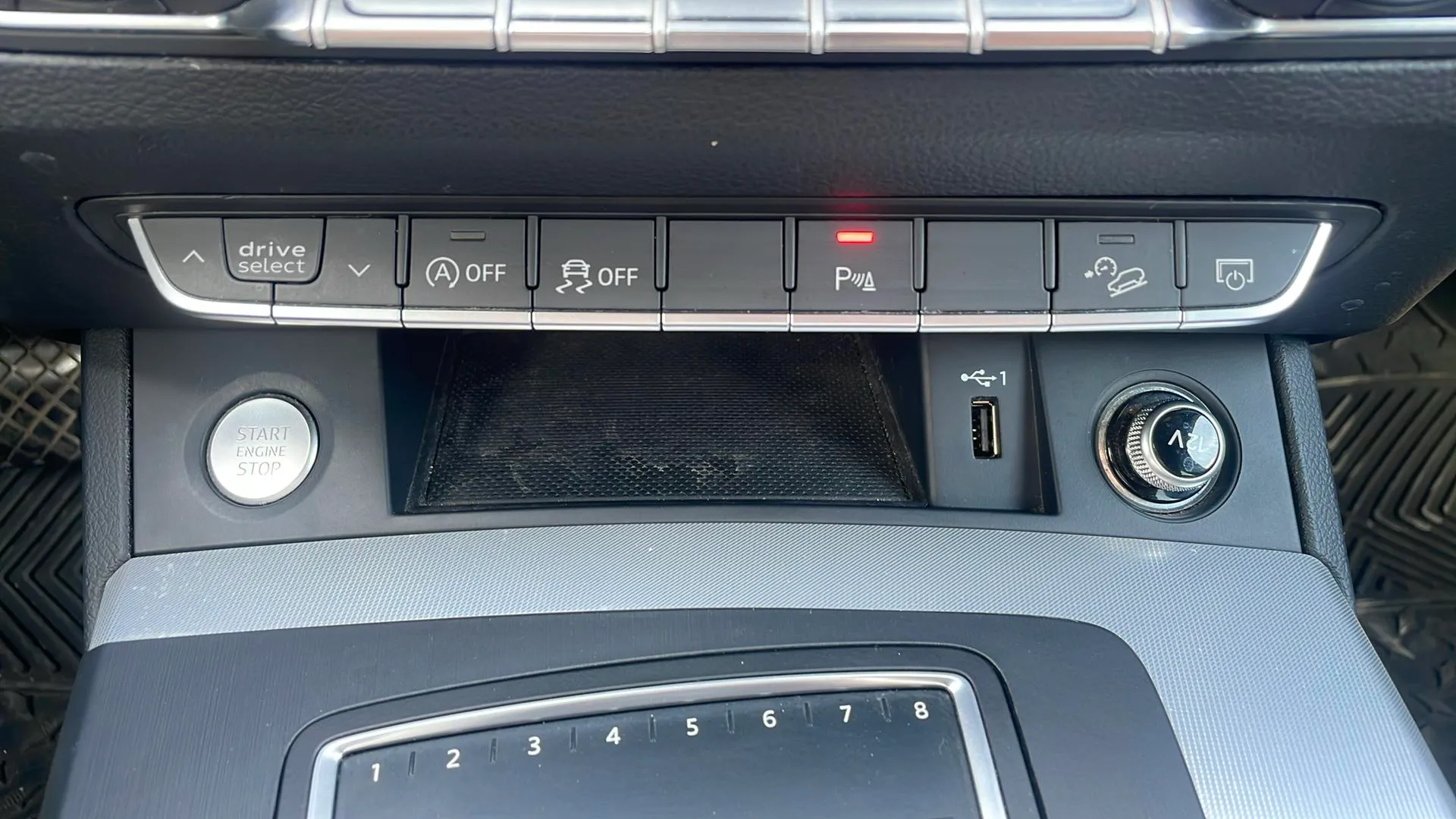 Audi Q5 2.0 TDI quattro S tronic - foto 24