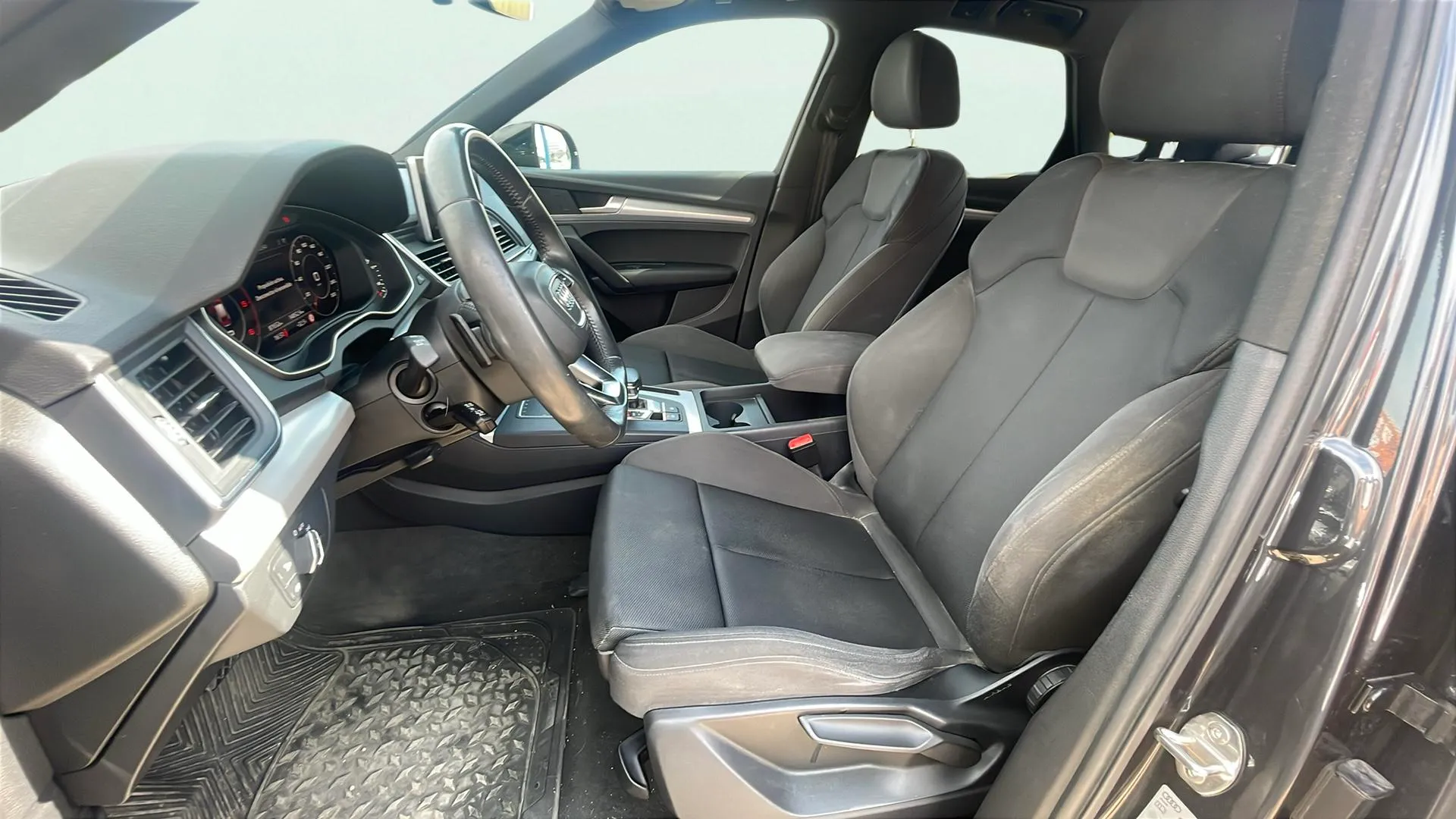 Audi Q5 2.0 TDI quattro S tronic - foto 14
