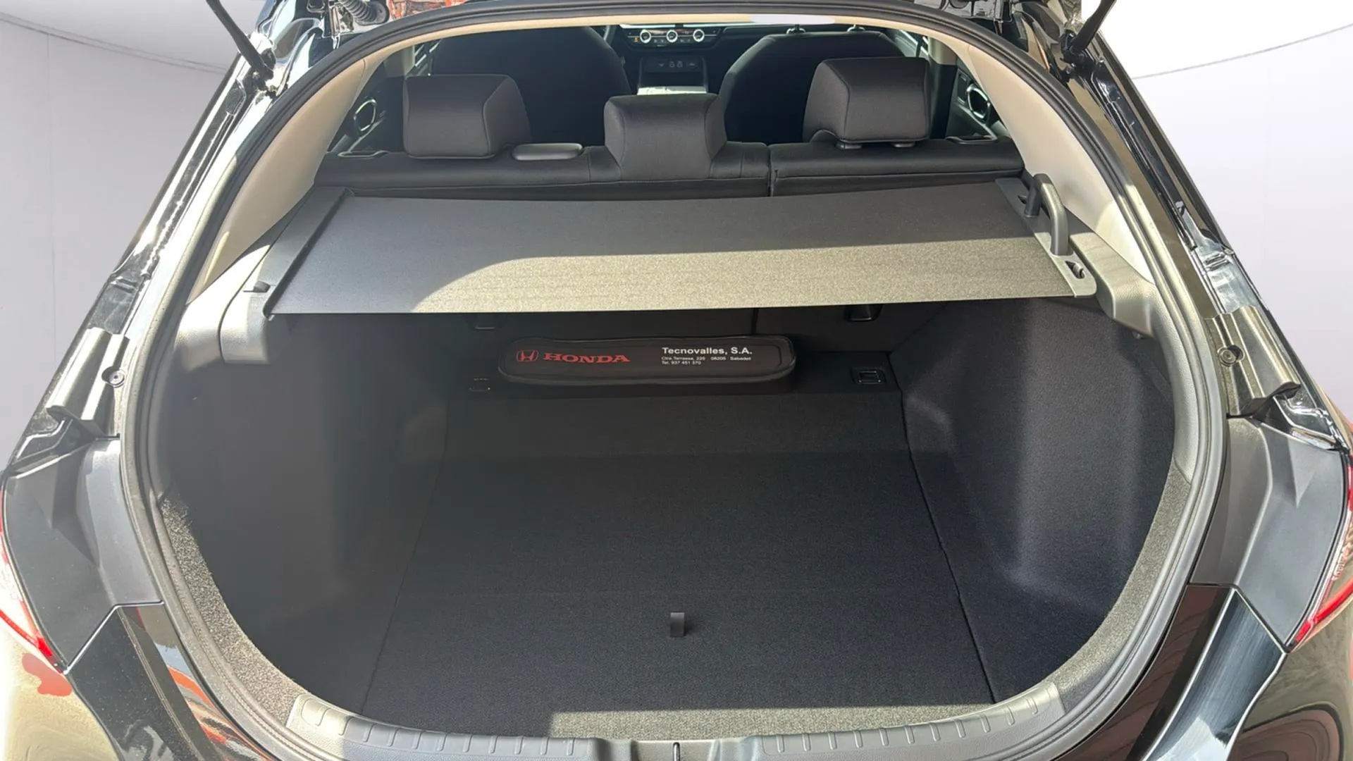 Honda Civic 2.0 i-MMD Advance CVT - foto 12