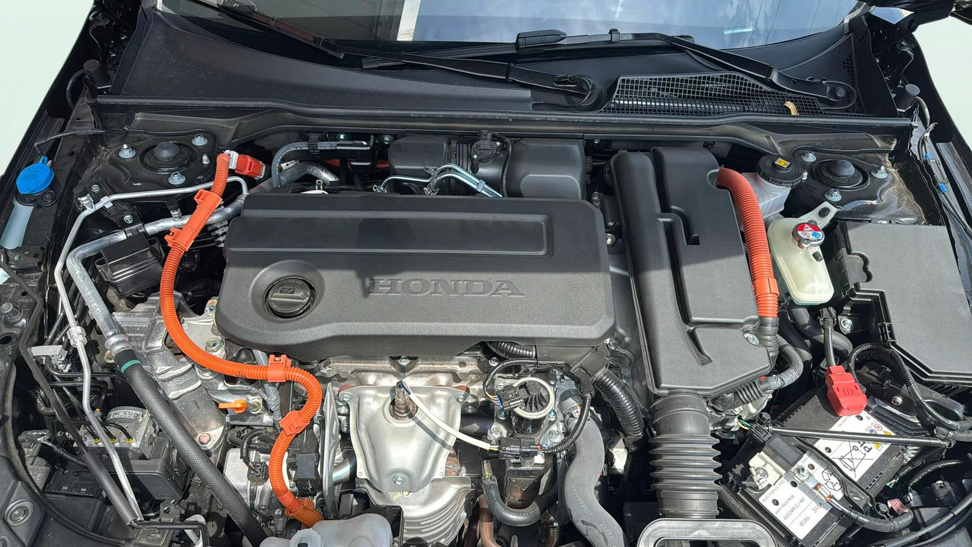 Honda Civic 2.0 i-MMD Advance CVT - foto 15