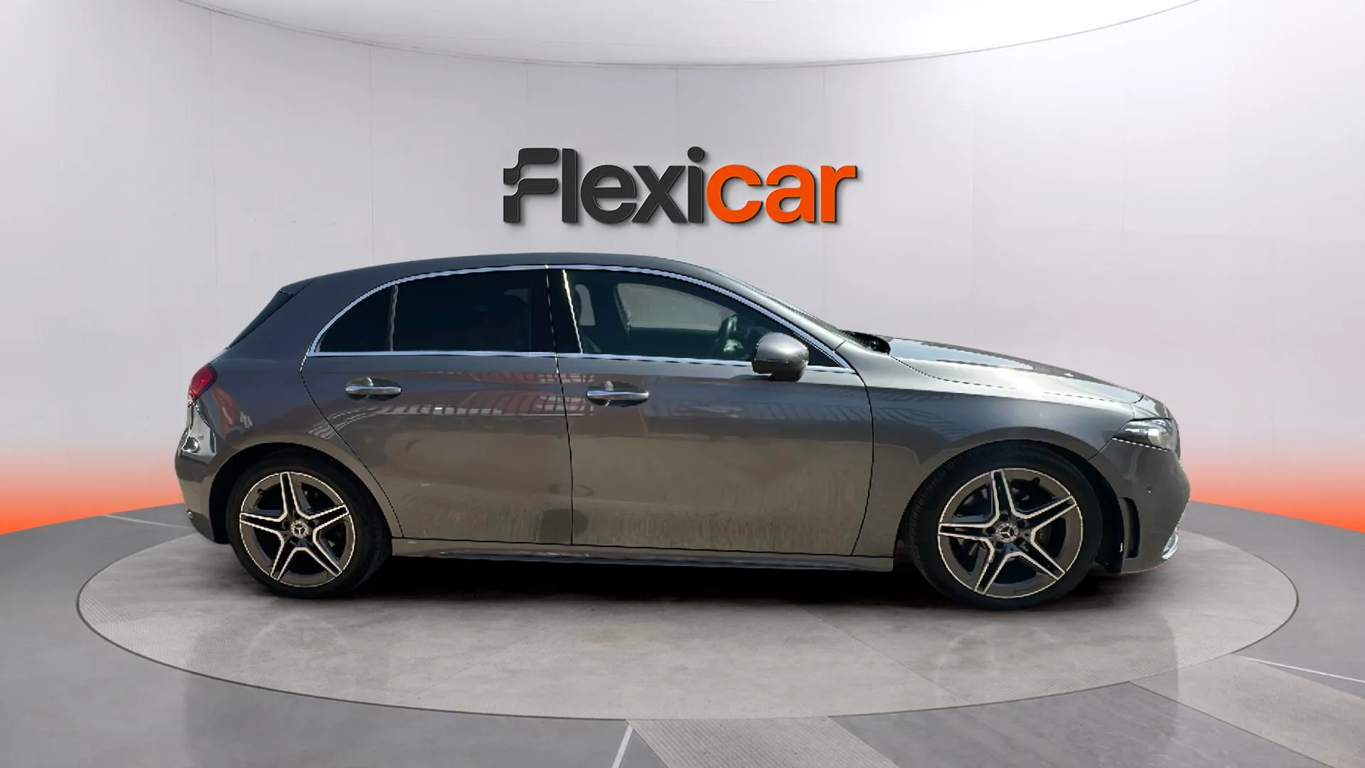 Mercedes-Benz Clase A A 180 d - foto 8