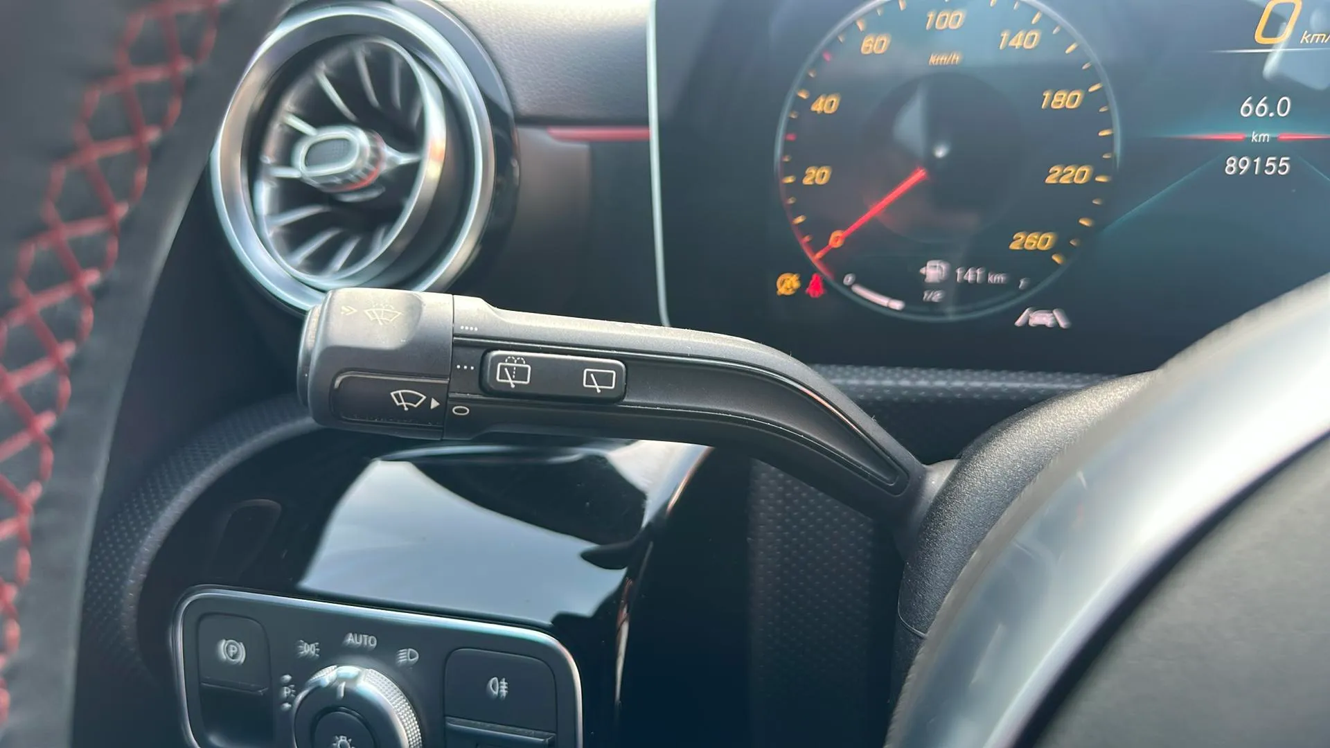 Mercedes-Benz Clase A A 180 d - foto 12