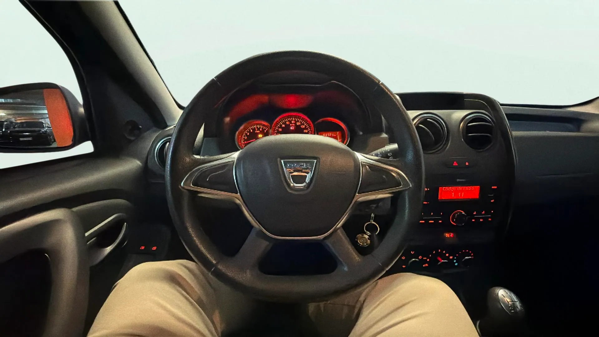 Dacia Duster Ambiance 1.6 4x2 2017 - foto 7