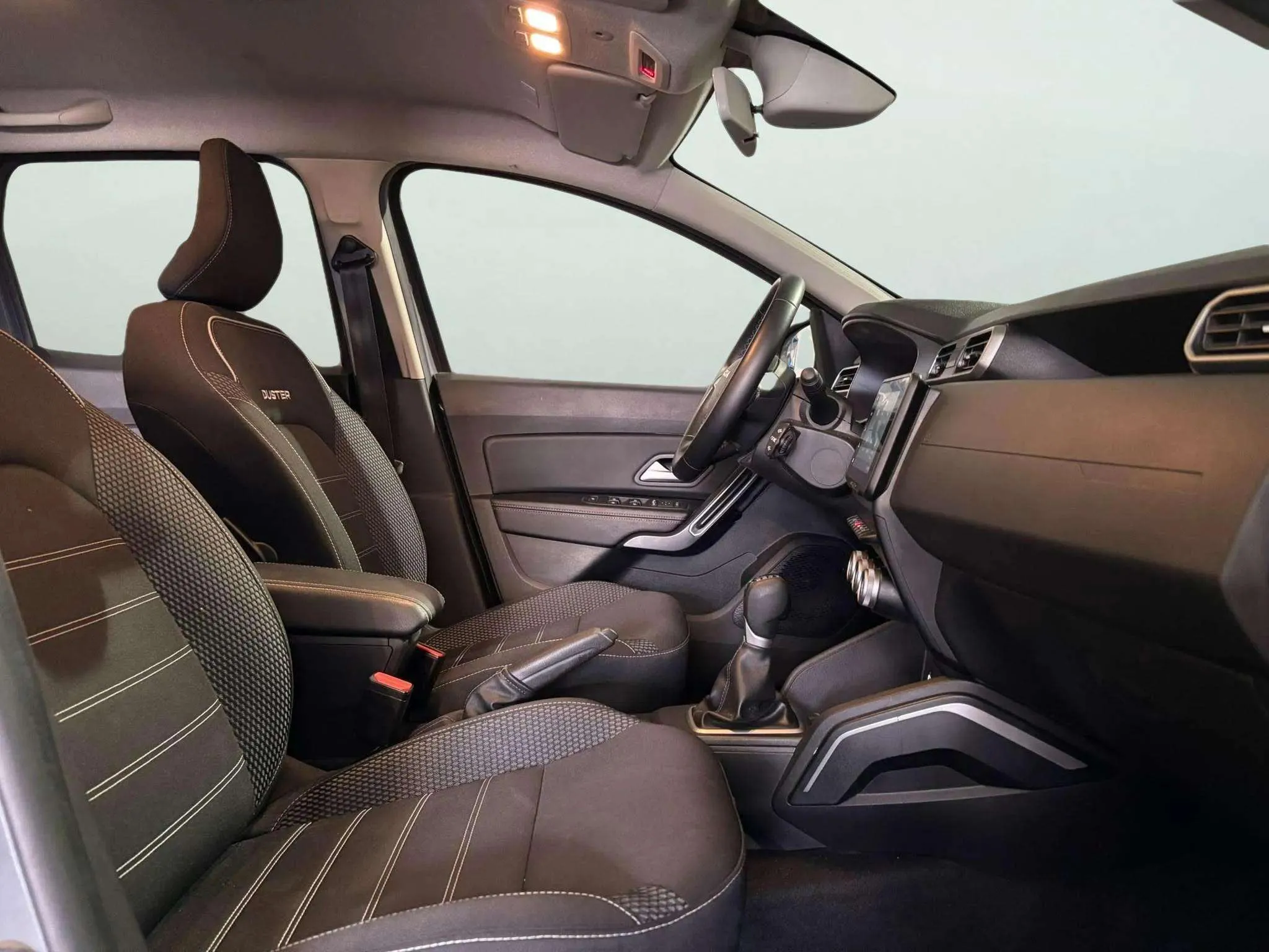Dacia Duster Journey Go TCe 4x2 EDC - foto 13