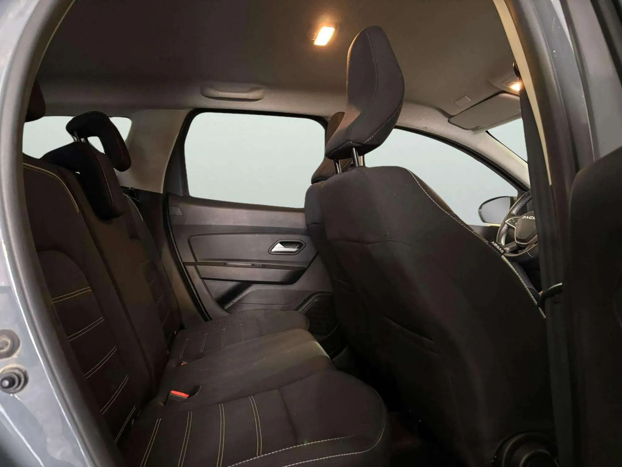 Dacia Duster Journey Go TCe 4x2 EDC - foto 11