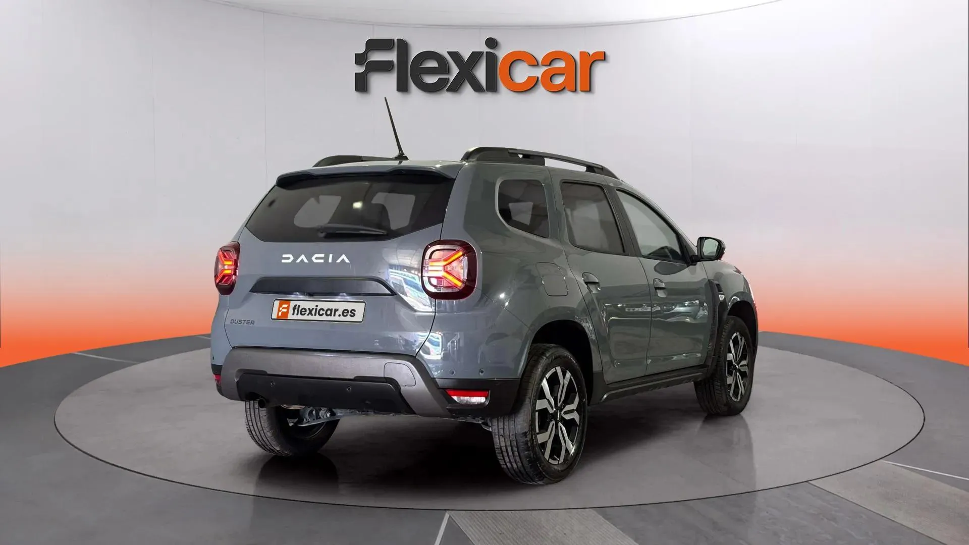 Dacia Duster Journey Go TCe 4x2 EDC - foto 4