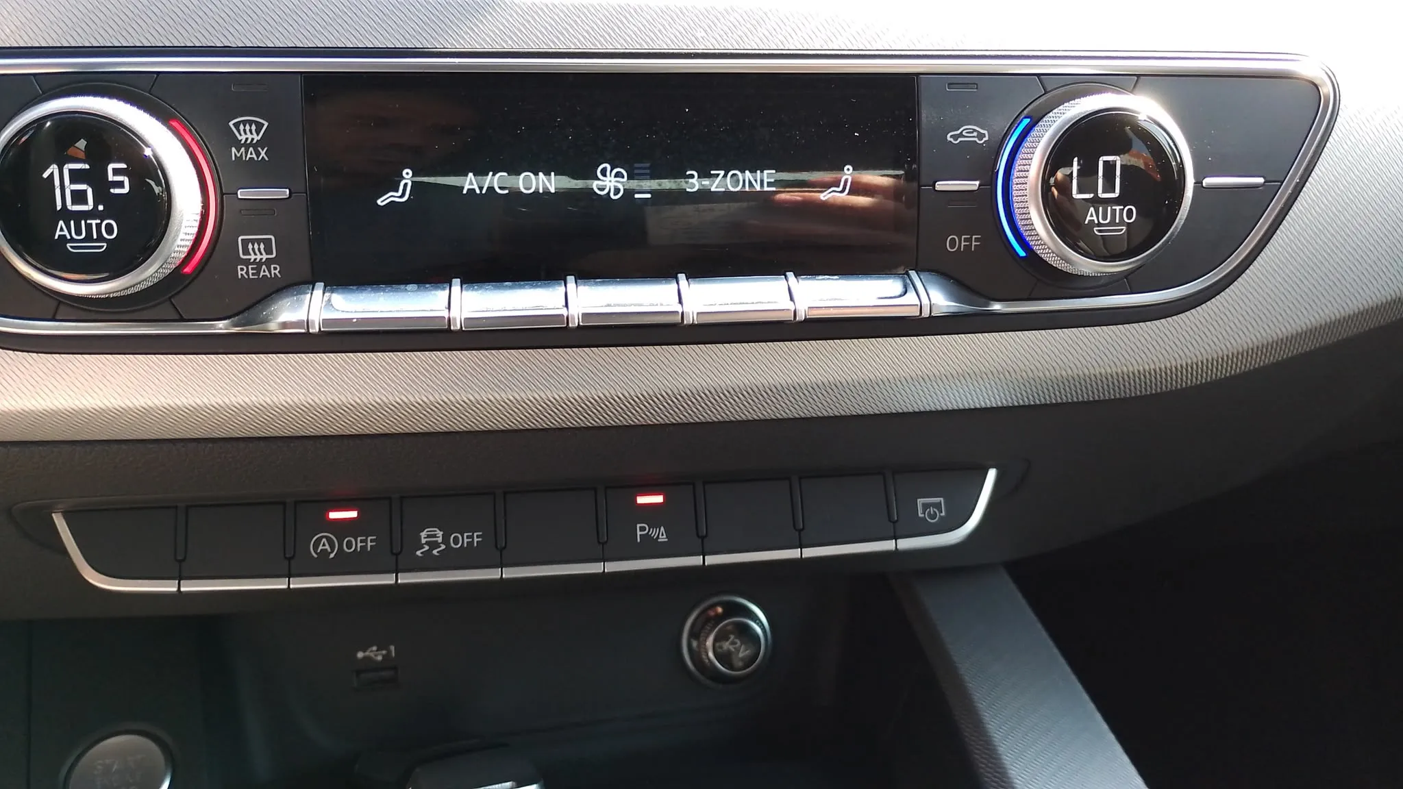 Audi A4 2.0 TDI S tronic - foto 20