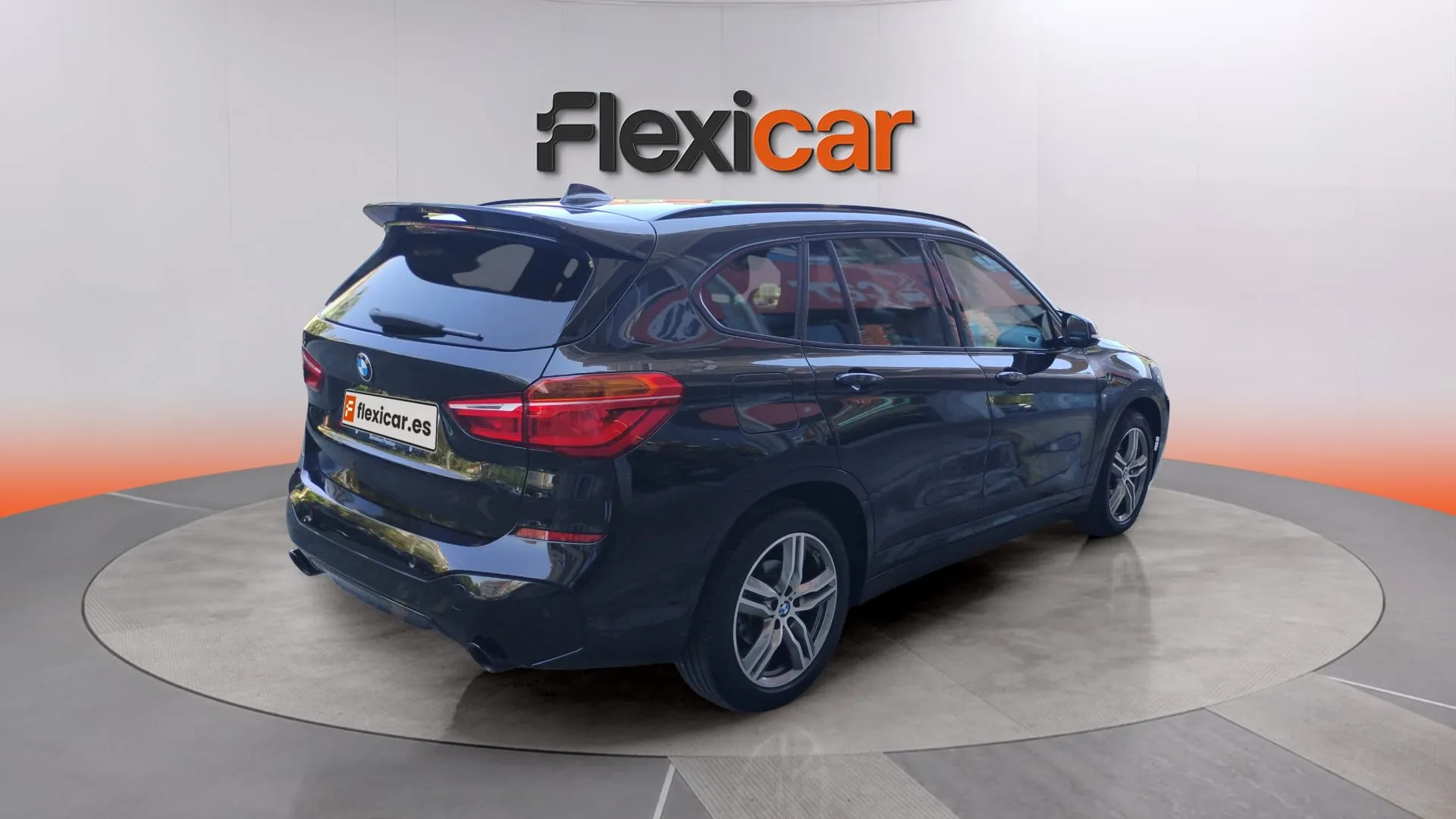 BMW X1 sDrive18d - foto 3