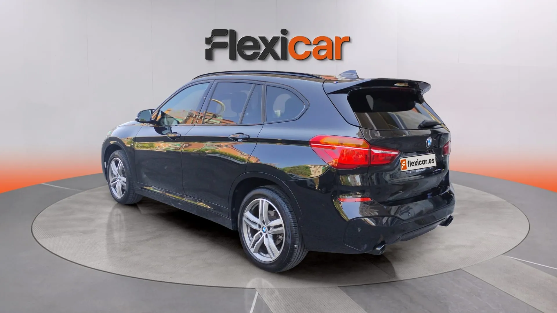 BMW X1 sDrive18d - foto 5