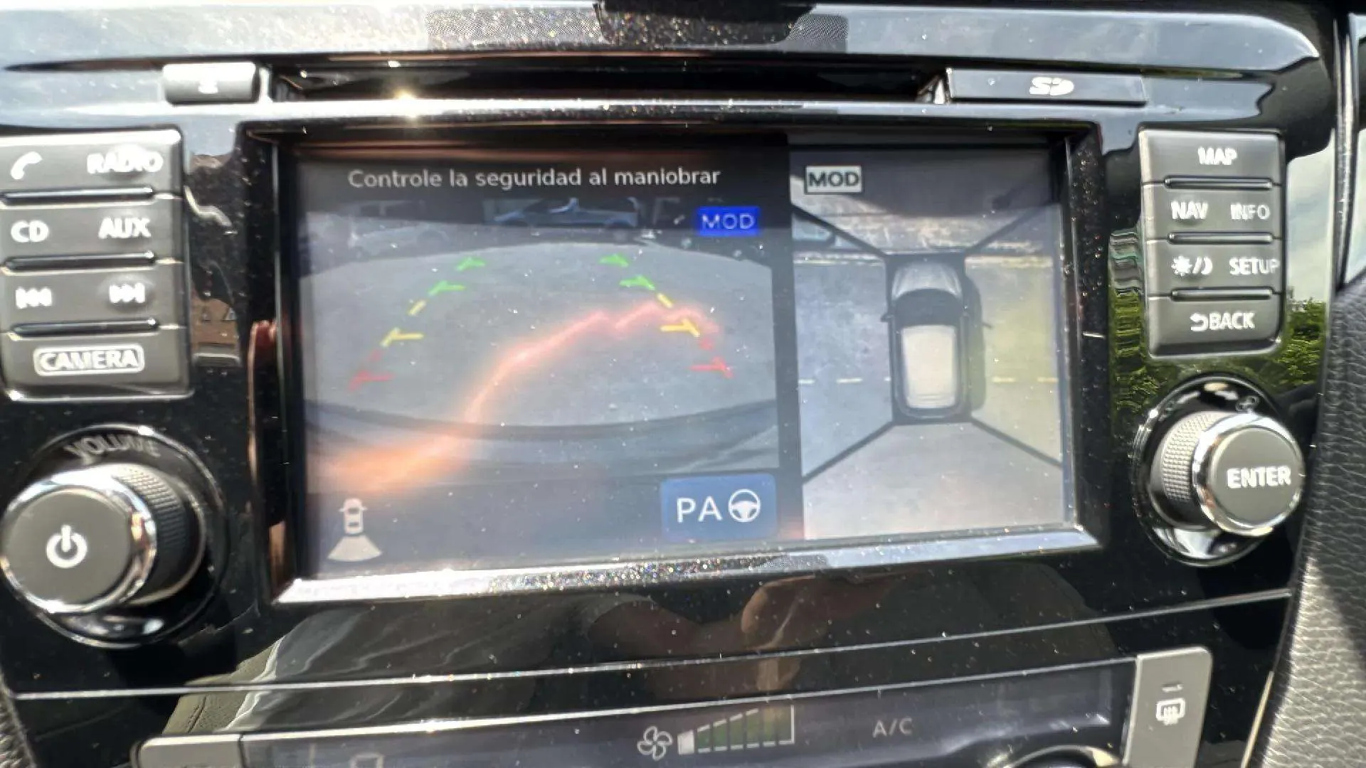Nissan Qashqai DIG-T N-Connecta - foto 13
