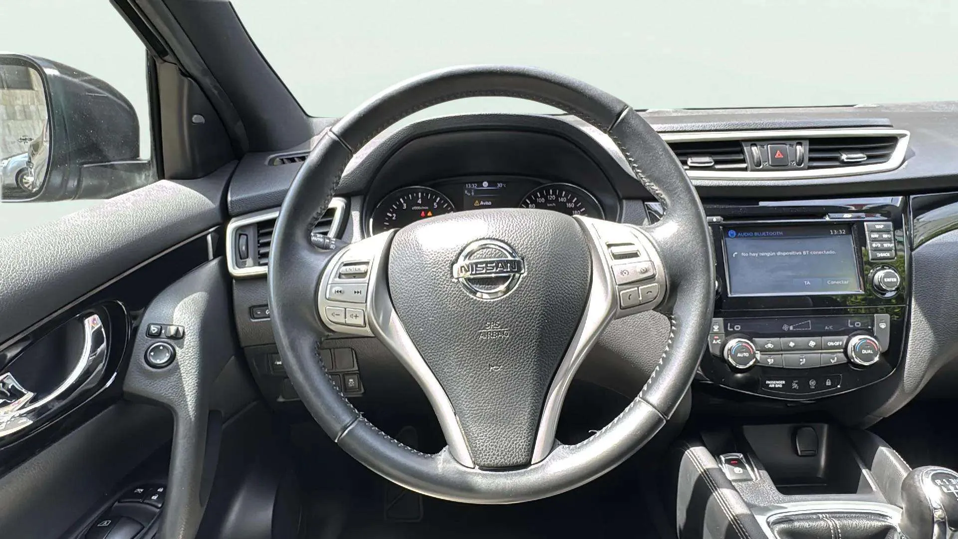 Nissan Qashqai DIG-T N-Connecta - foto 11