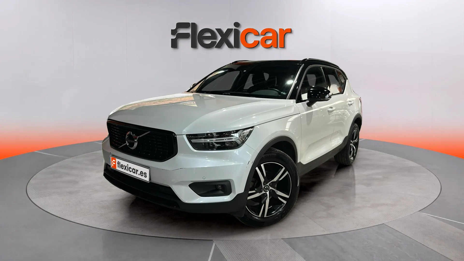 Volvo XC40 2.0 D3 - foto 3