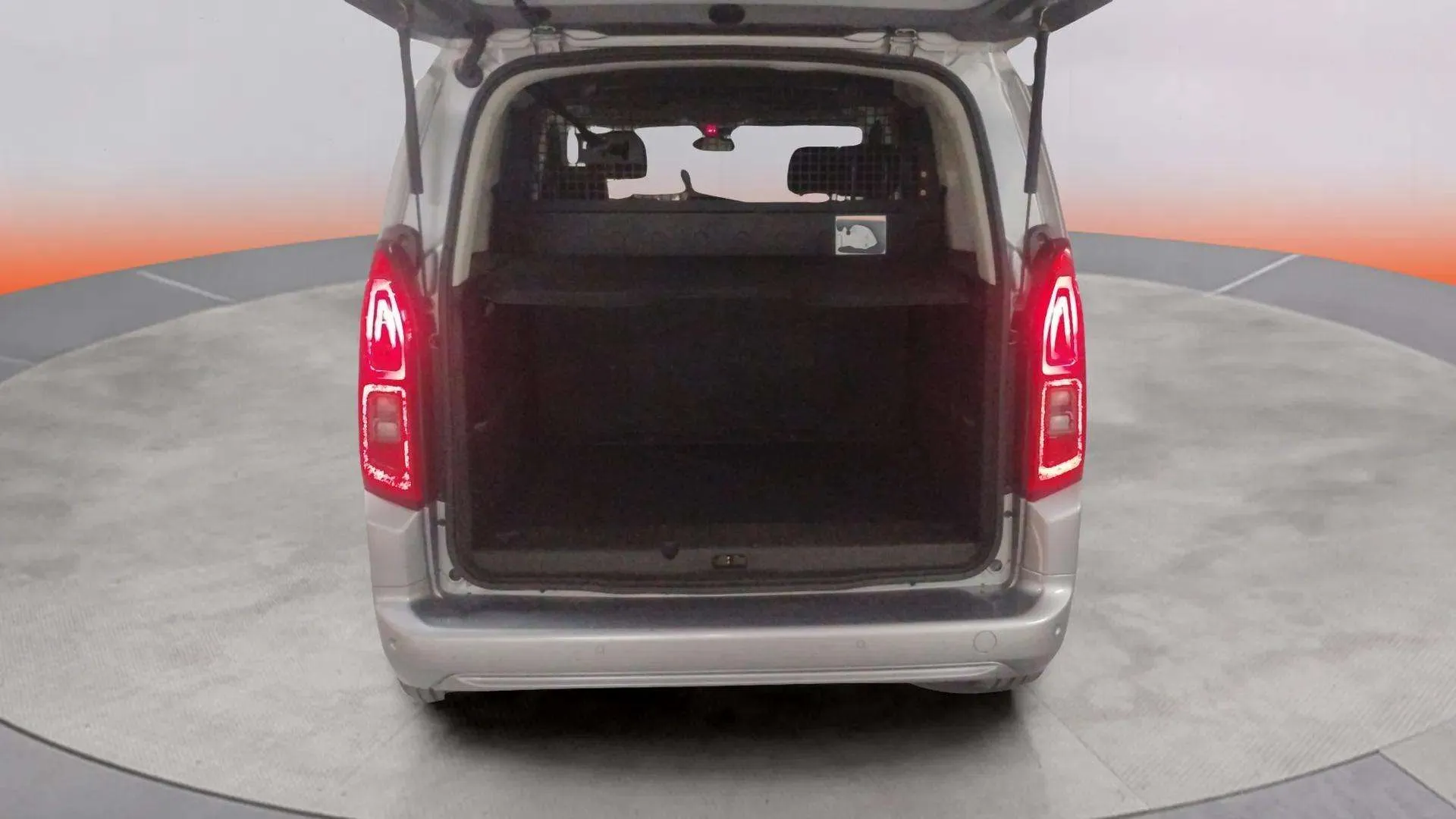 Opel Combo 1.5 TD Elegance Plus L - foto 27