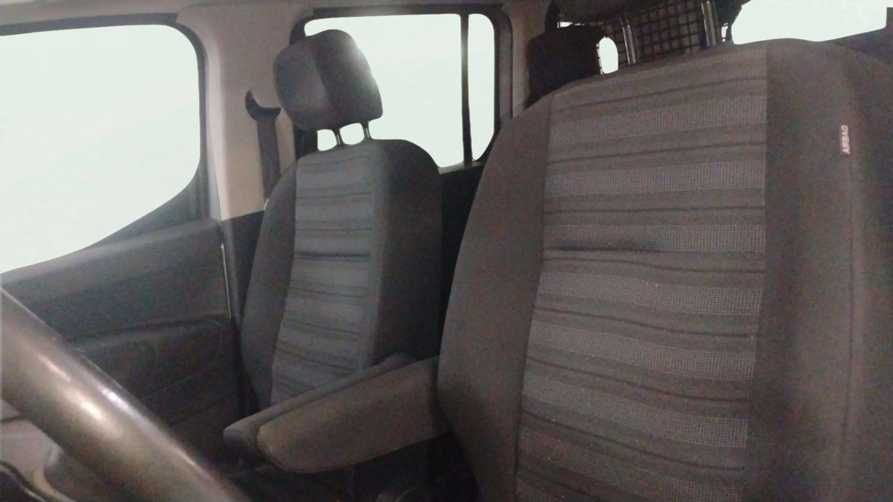 Opel Combo 1.5 TD Elegance Plus L - foto 8