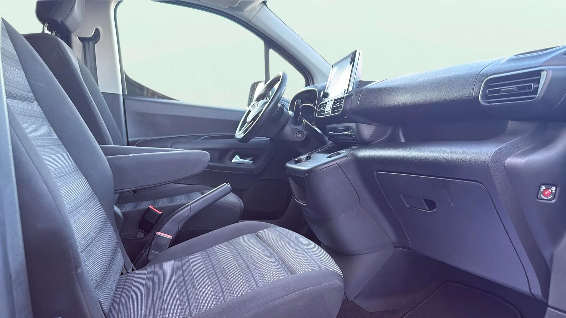 Opel Combo 1.5 TD Elegance XL - foto 14