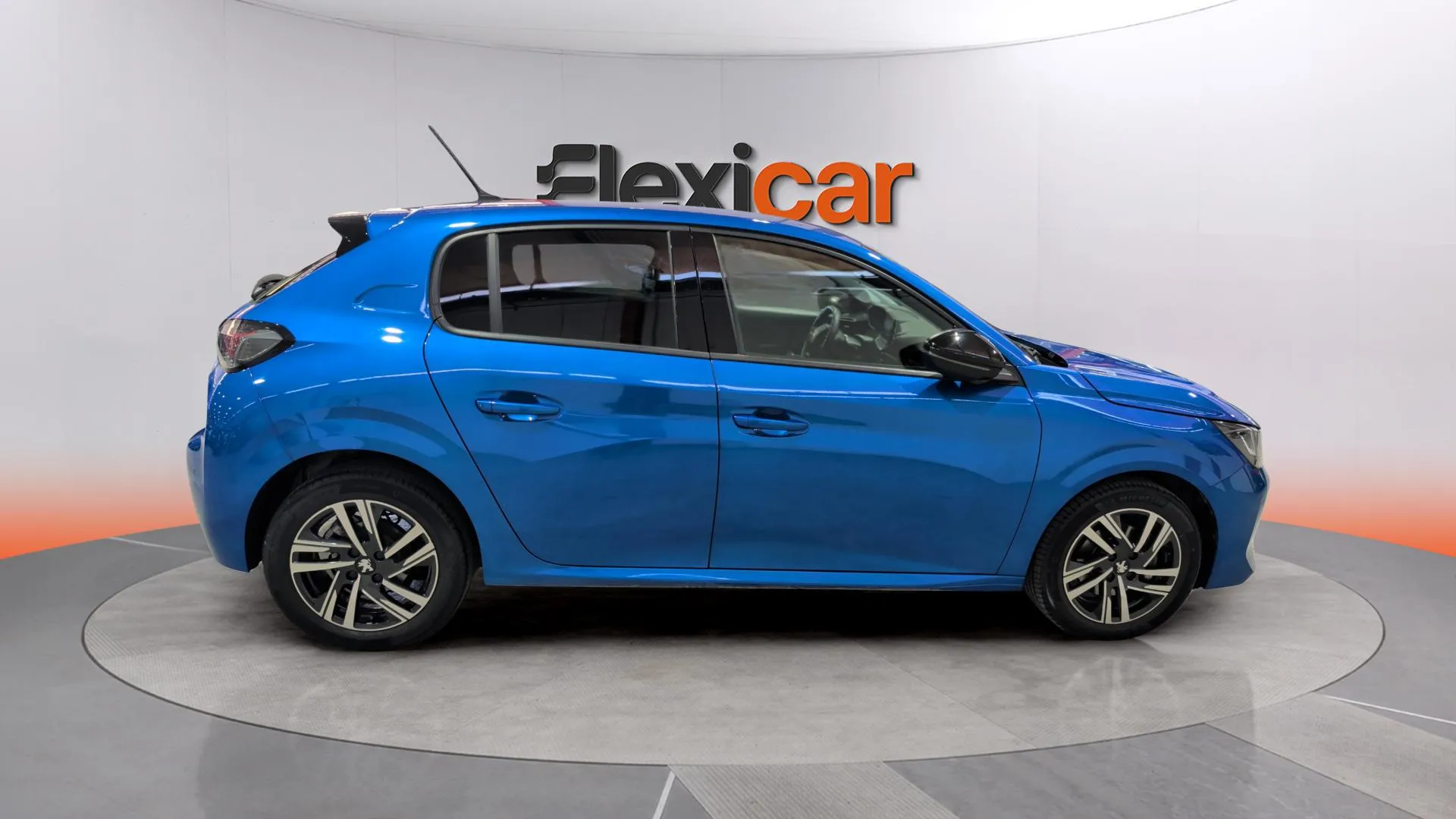 Peugeot 208 BlueHDi Allure Pack - foto 8