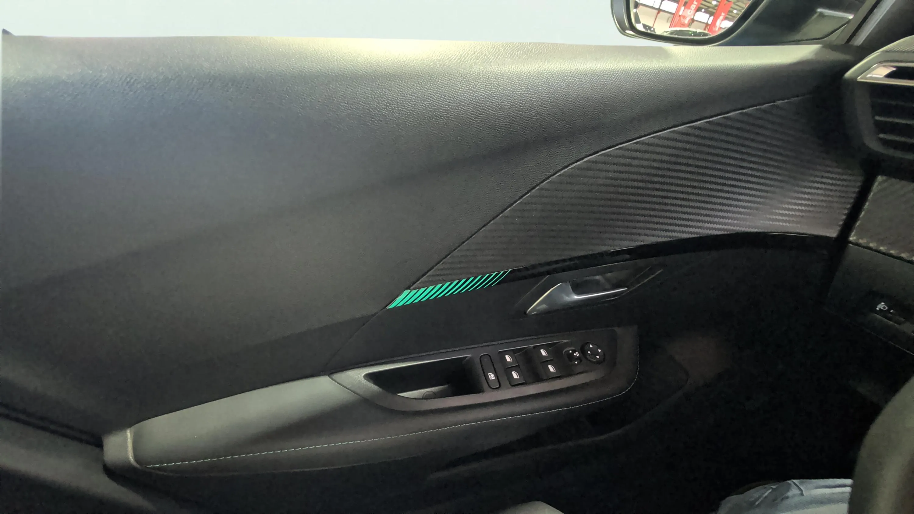 Peugeot 208 BlueHDi Allure Pack - foto 11