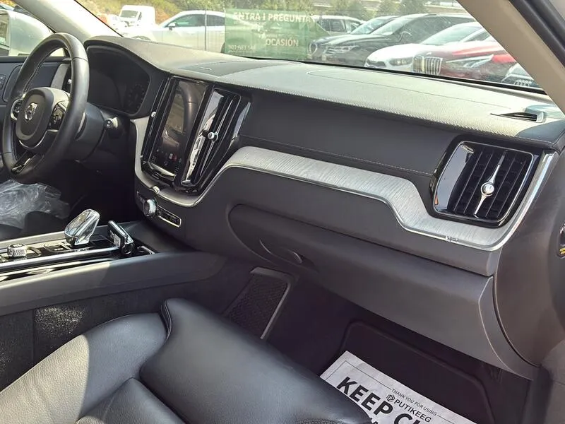 Volvo XC60 2.0 B4 D AWD Inscription - foto 35
