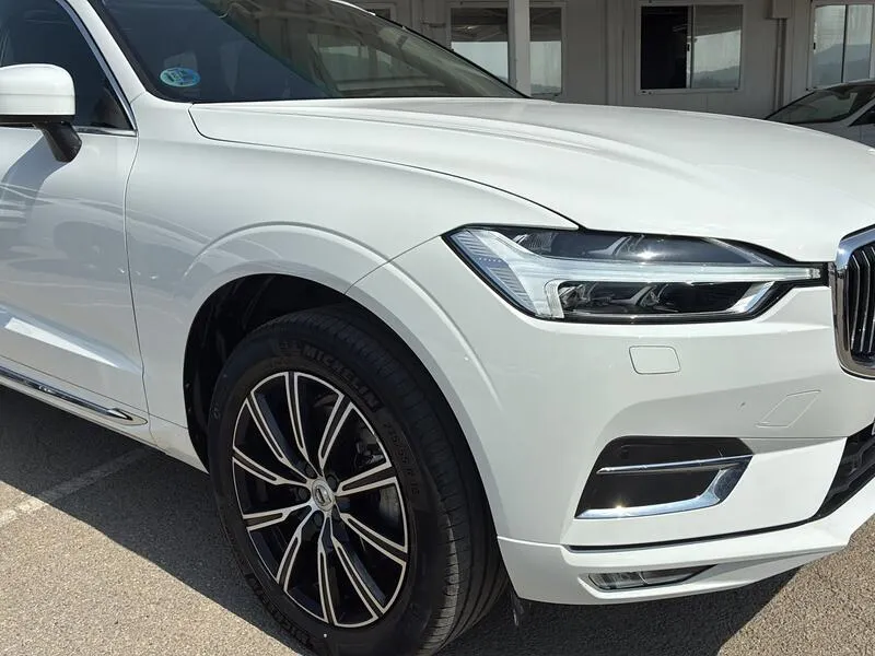 Volvo XC60 2.0 B4 D AWD Inscription - foto 40