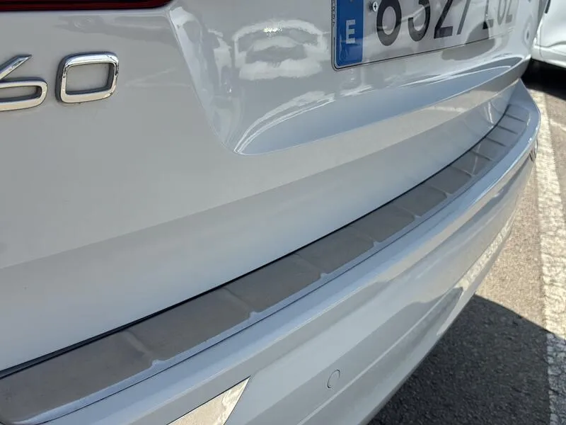 Volvo XC60 2.0 B4 D AWD Inscription - foto 43