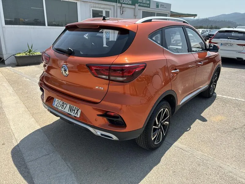 MG ZS 1.5 Luxury - foto 6