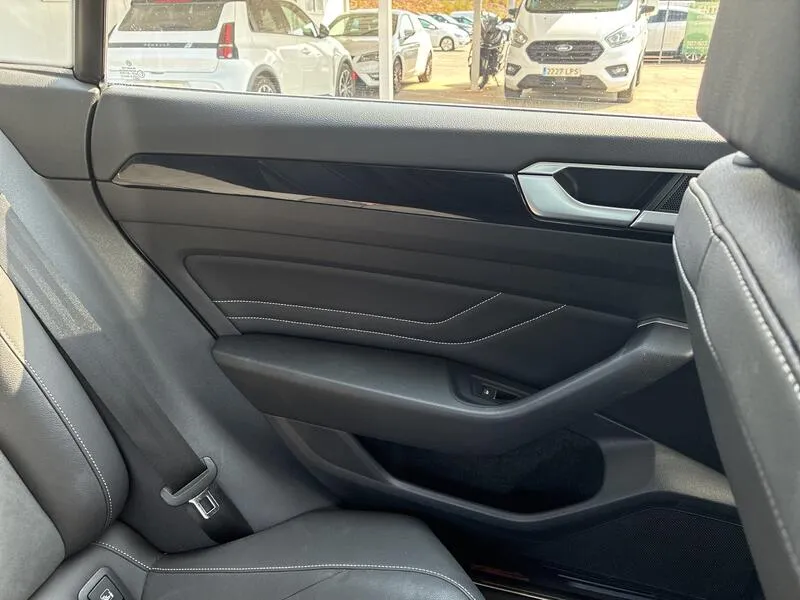 Volkswagen Arteon 1.4TSI Elegance eHybrid - foto 30