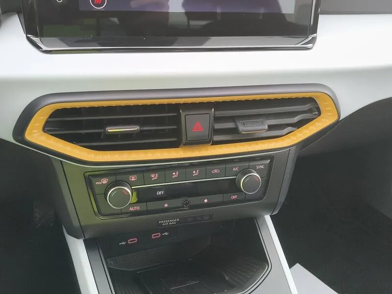 SEAT Arona 1.0 TSI Style XL - foto 12