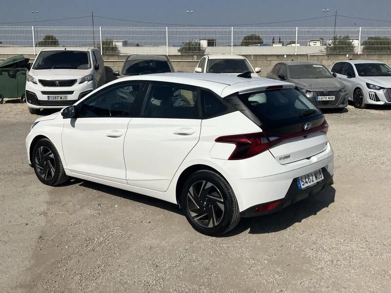 Hyundai i20 1.2 MPI Klass - foto 4