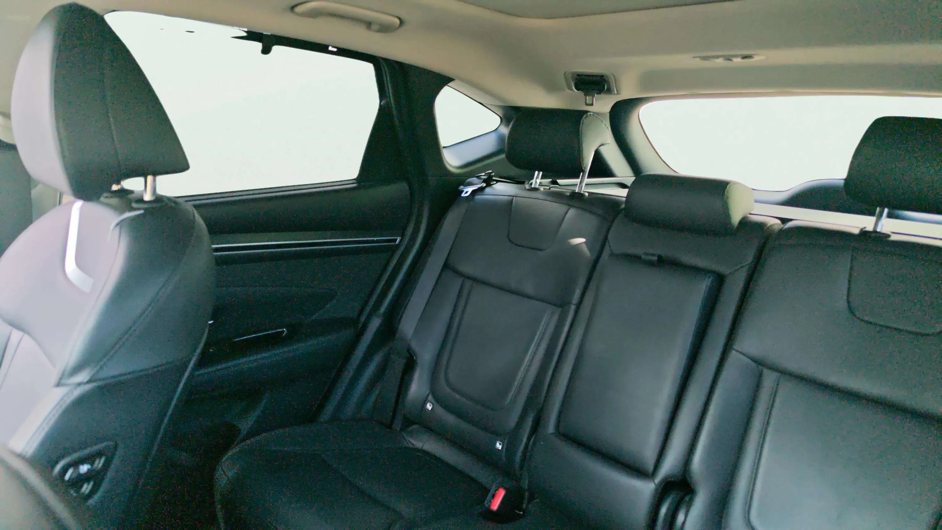 Hyundai Tucson 1.6 T-GDi PHEV Style 4x4 - foto 11