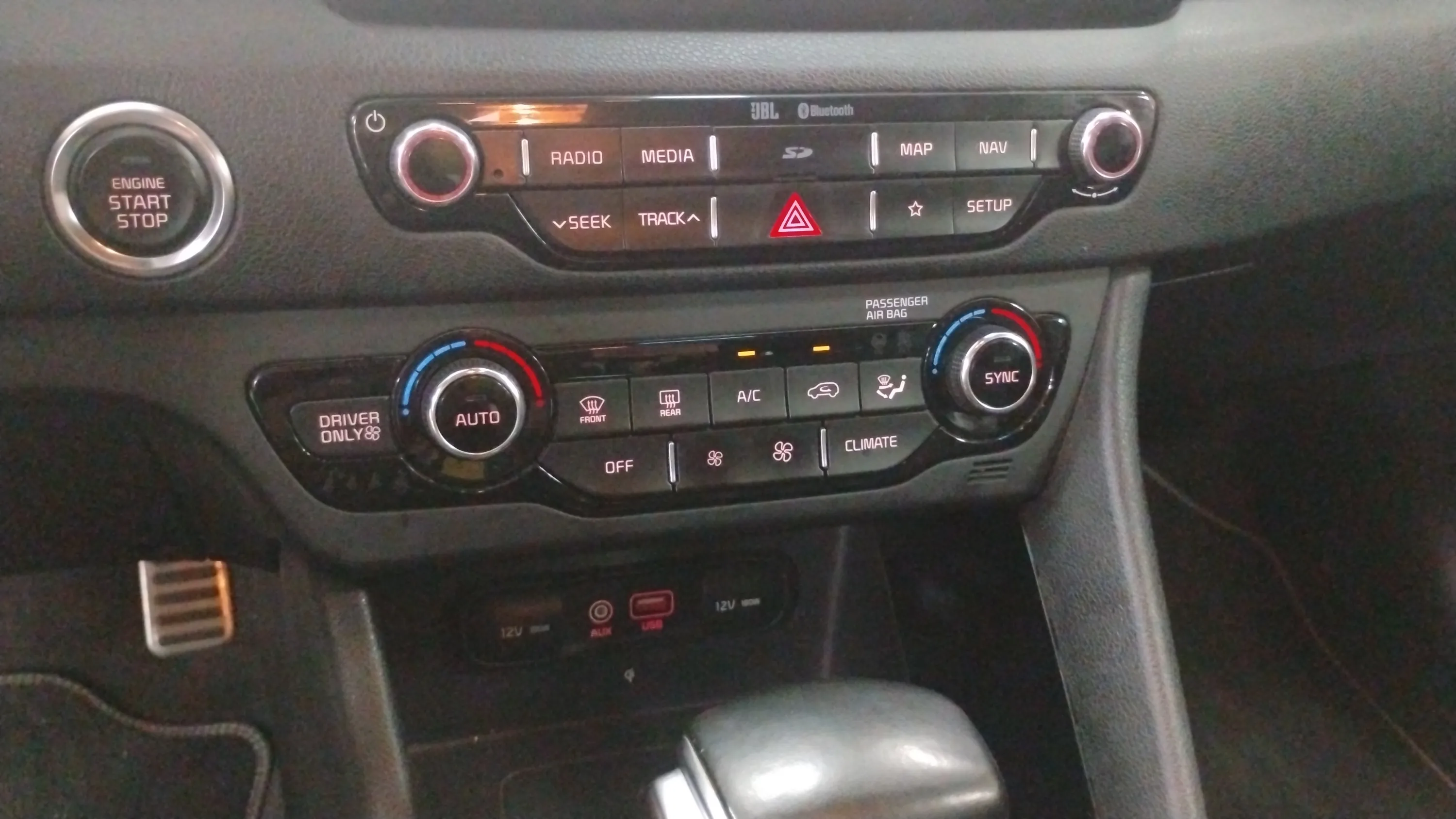 Kia Niro 1.6 GDi Híbrido Emotion - foto 22