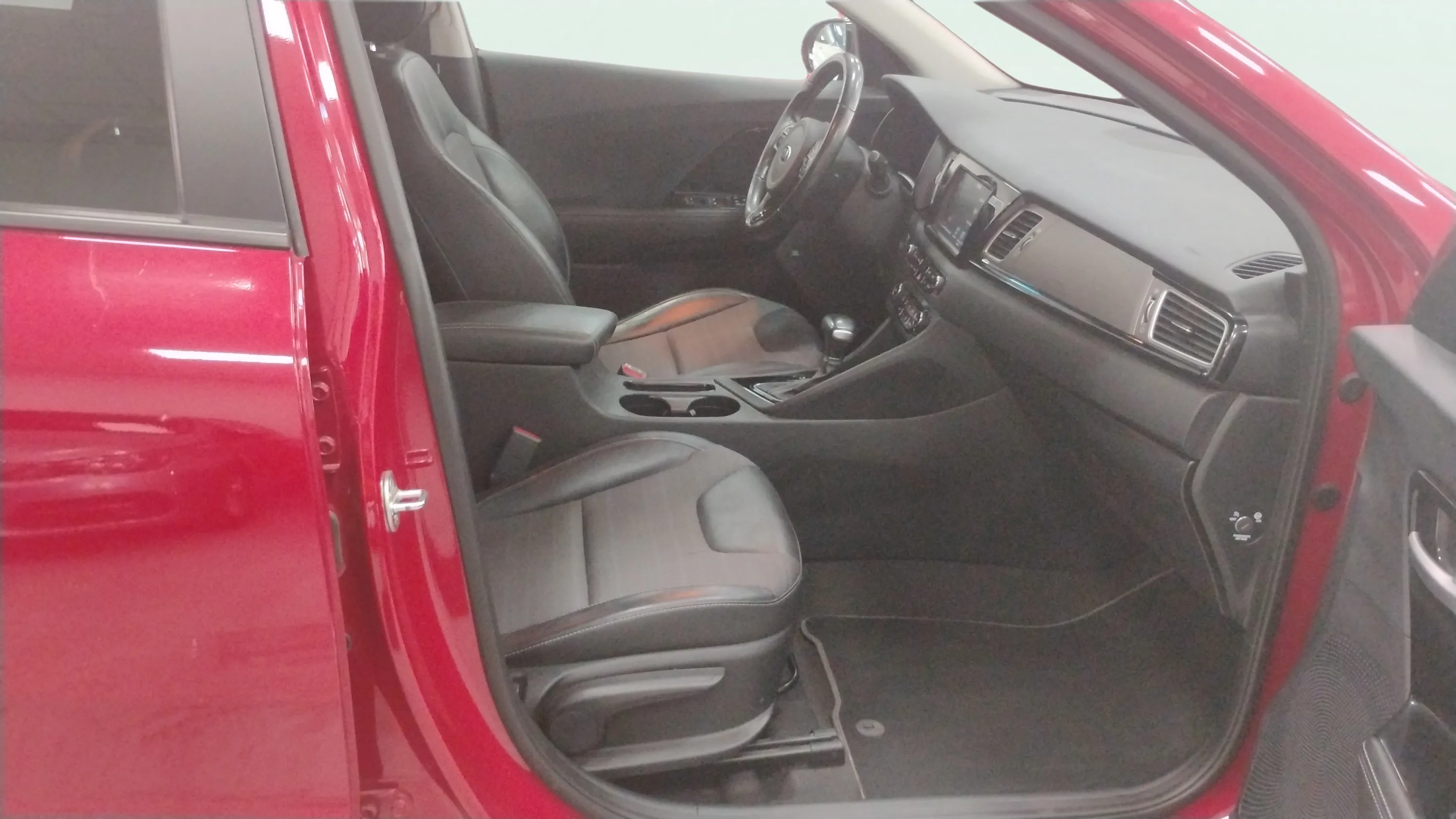 Kia Niro 1.6 GDi Híbrido Emotion - foto 12