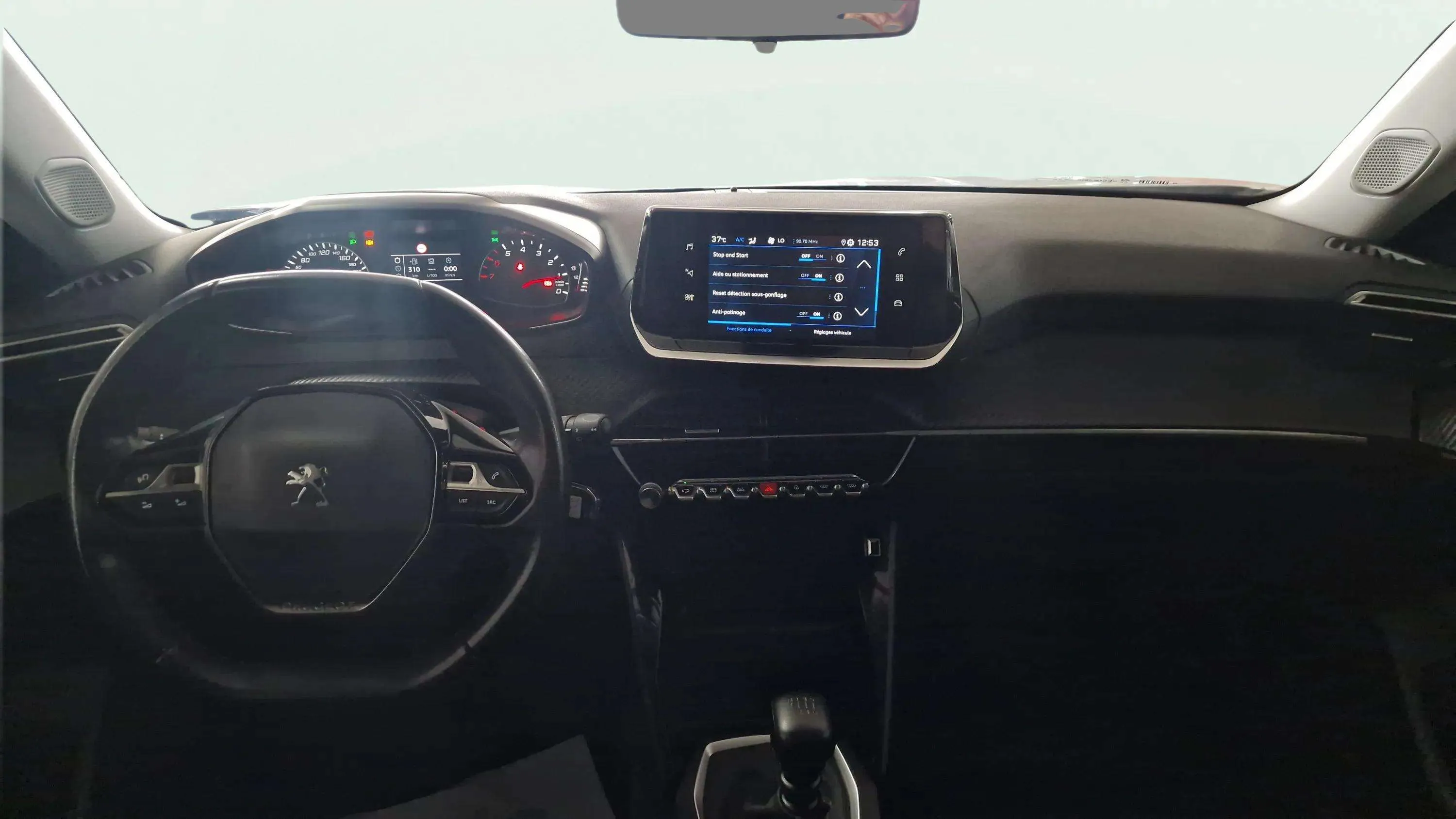 Peugeot 2008 Active Pack PureTech 100 BVM6 - foto 12
