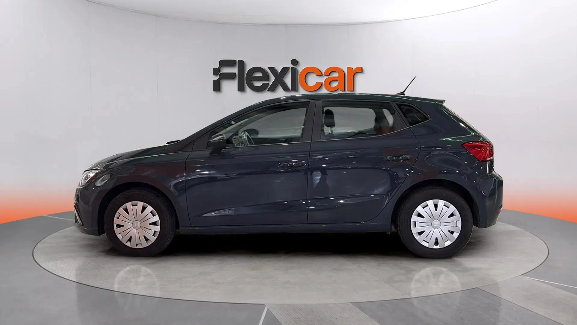 SEAT Ibiza 1.0 TSI Reference XL - foto 4