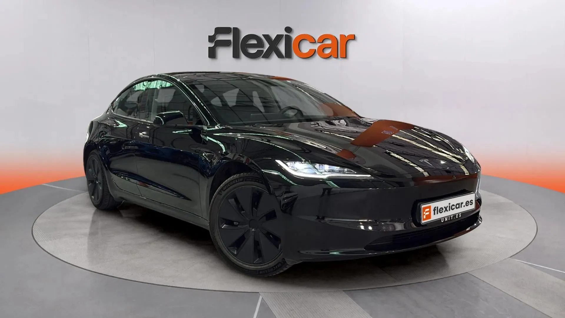 Tesla Model 3 RWD