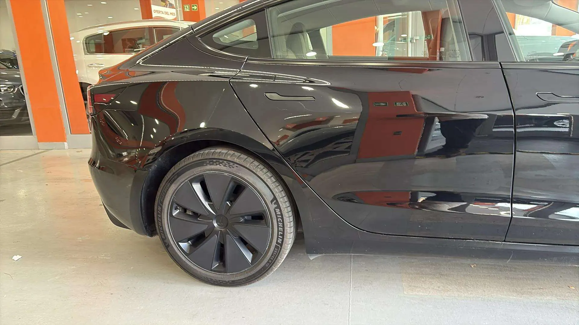 Tesla Model 3 RWD - foto 25